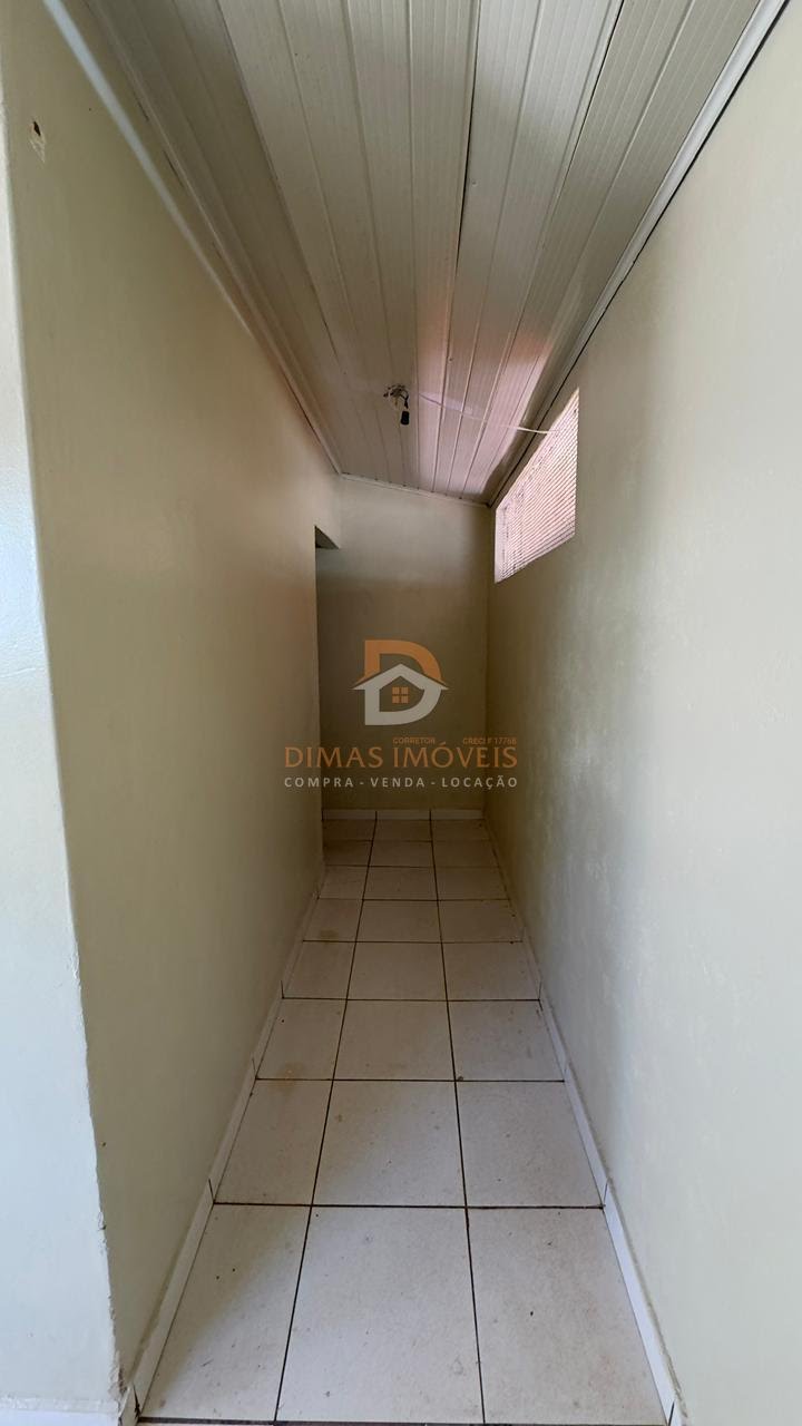 Corredor de Acesso do Lavabo