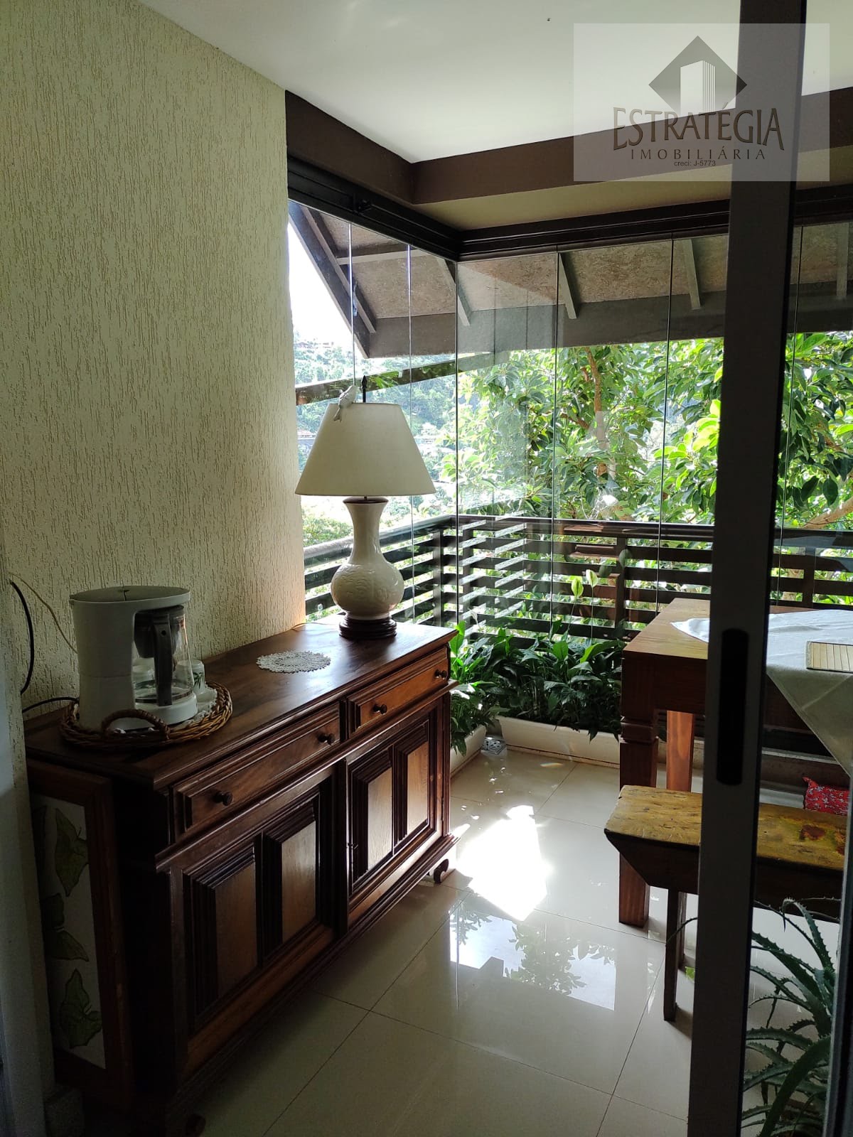 Apartamento à venda com 3 quartos, 1 suíte, 2 vagas e 120m² no Nogueira, Petrópolis (RJ) — foto 15 de 18