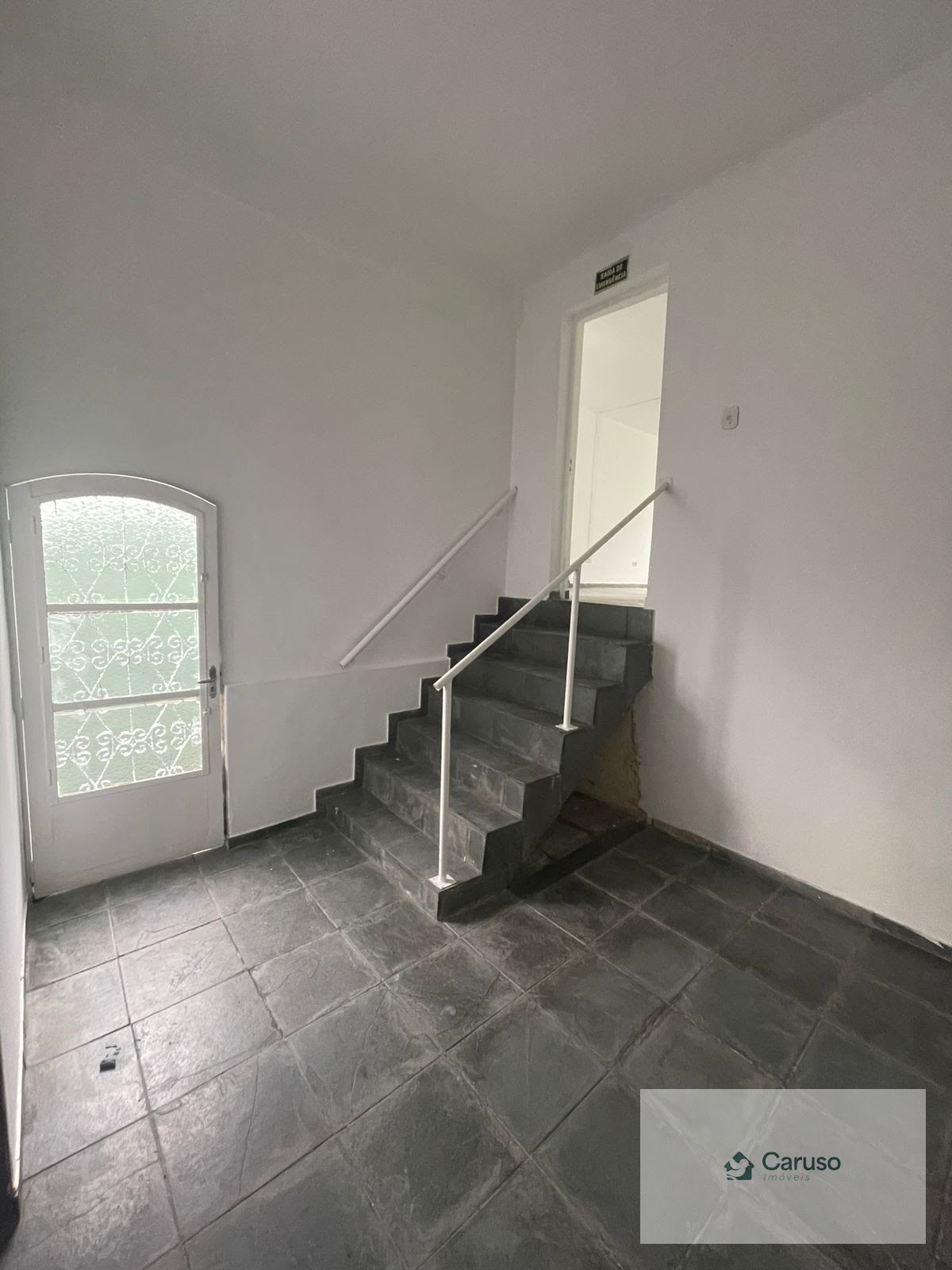 Comercial para alugar com 4 banheiros, 5 vagas e 220m² no Vila Riman, Arujá (SP) — foto 23 de 29