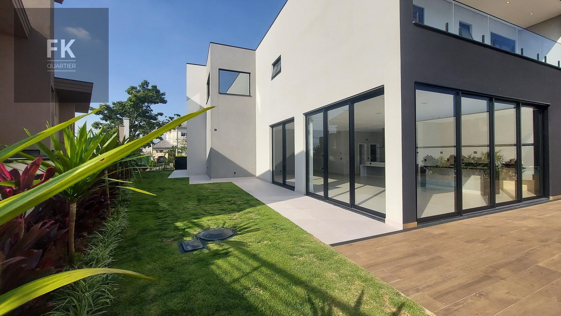 Casa à venda com 5 quartos, 5 suítes, 6 vagas e 518m² no Residencial Morada dos Lagos, Barueri (SP) — foto 14 de 30
