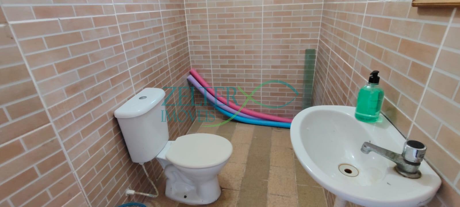 Casa à venda com 3 quartos, 1 suíte, 1 vaga e 187m² no Brás de Pina, Rio de Janeiro (RJ) — foto 11 de 29