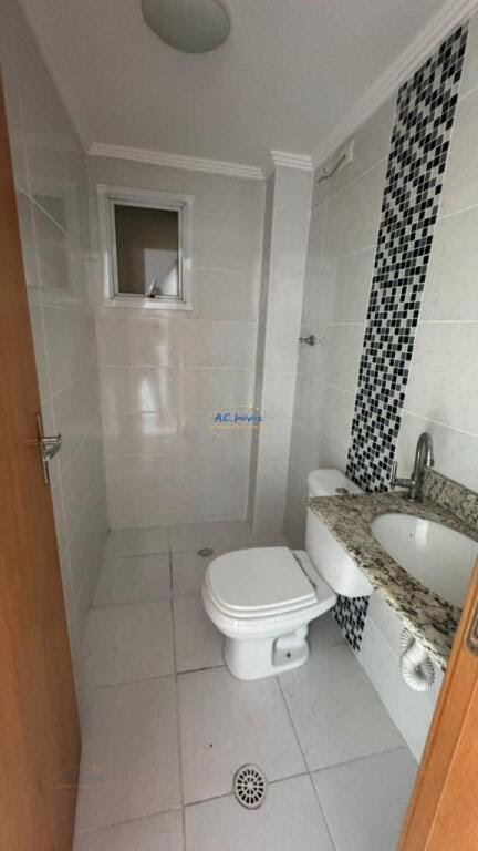 Apartamento à venda com 4 quartos, 3 suítes, 3 vagas e 157m² no Guilhermina, Praia Grande (SP) — foto 18 de 30
