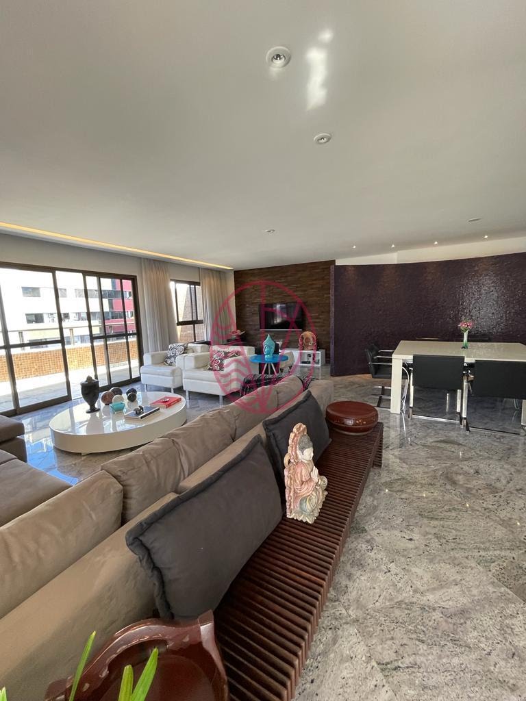 Casa à venda com 4 quartos, 3 suítes, 4 vagas e 340m² no Pituba, Salvador (BA) — foto 7 de 30