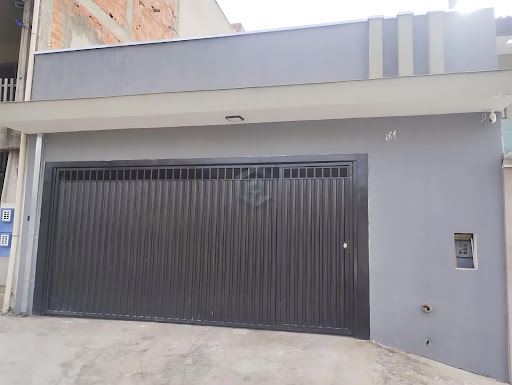 Casa à venda em Cajuru do Sul, Sorocaba | 3 dorms, 137m²