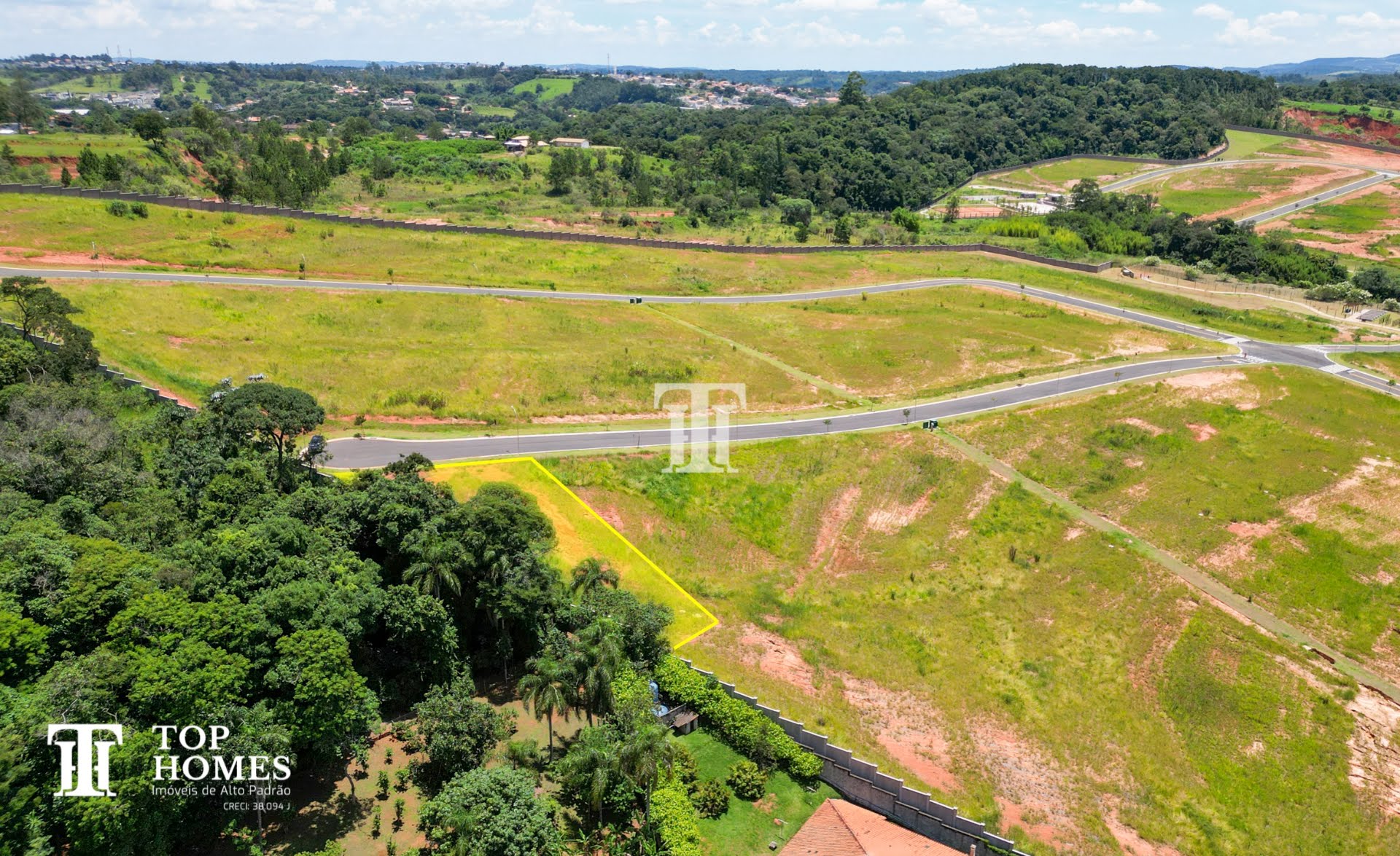 Terreno / Lote à venda no condomínio de alto padrão Tamboré Jundiaí