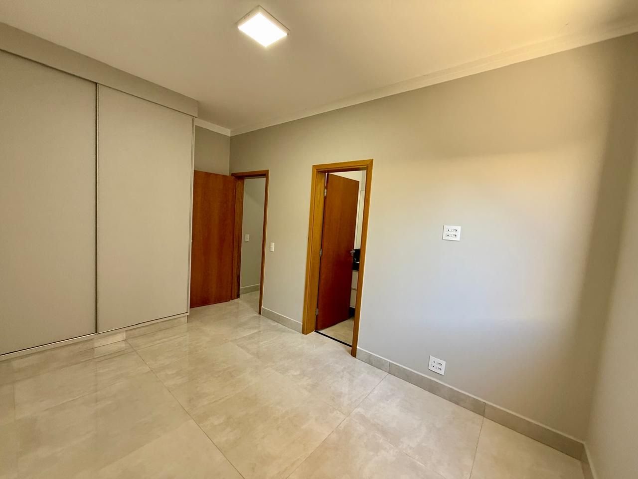 Casa à venda com 3 quartos, 3 suítes, 4 vagas e 160m² no Residencial Jatobá, Ribeirão Preto (SP) — foto 28 de 28