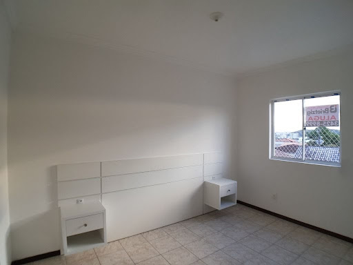 Quarto 1 - casal com cabeceira de cama 