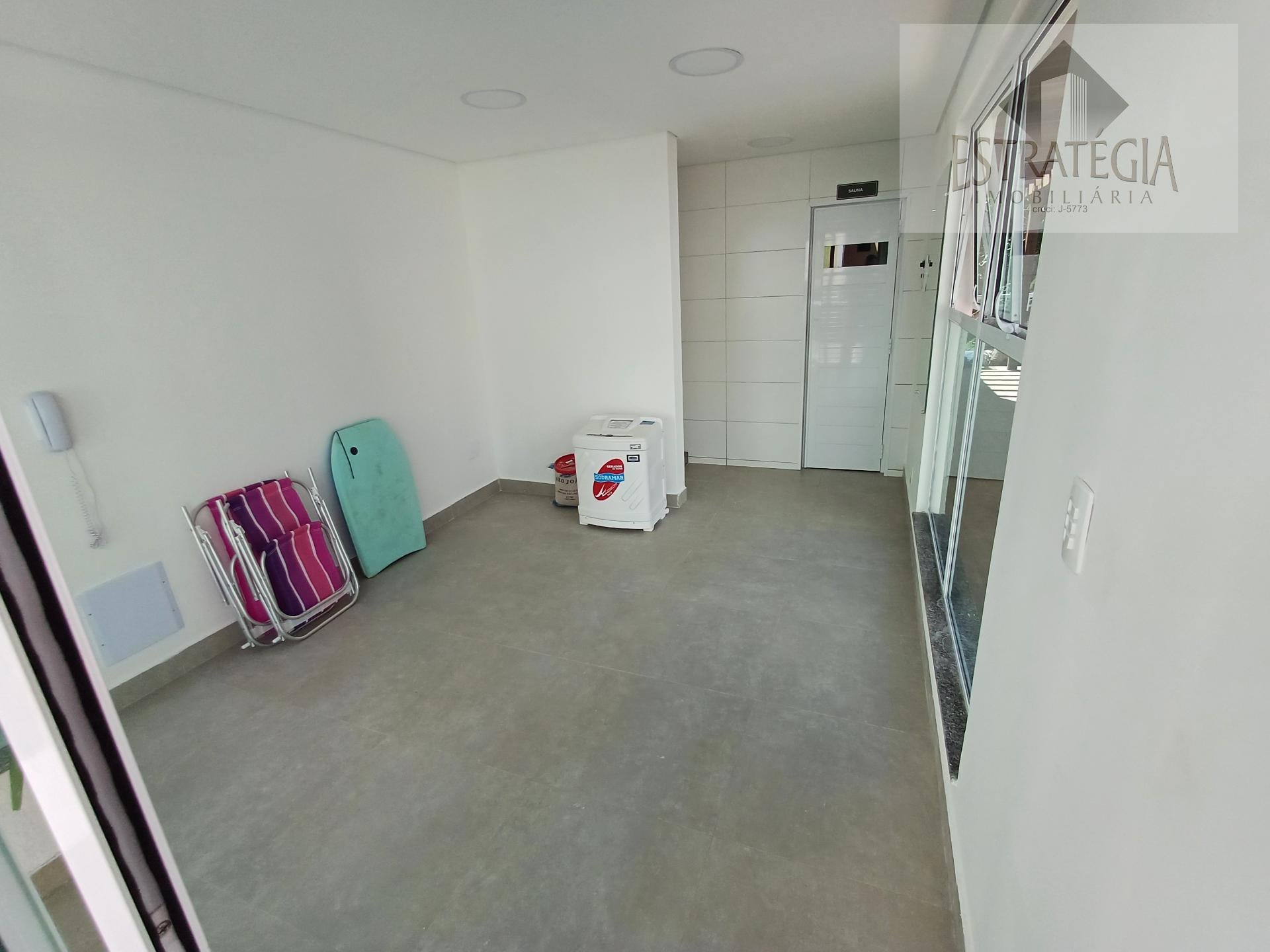 Apartamento para alugar com 2 quartos, 1 suíte, 1 vaga e 68m² no Retiro, Petrópolis (RJ) — foto 15 de 16