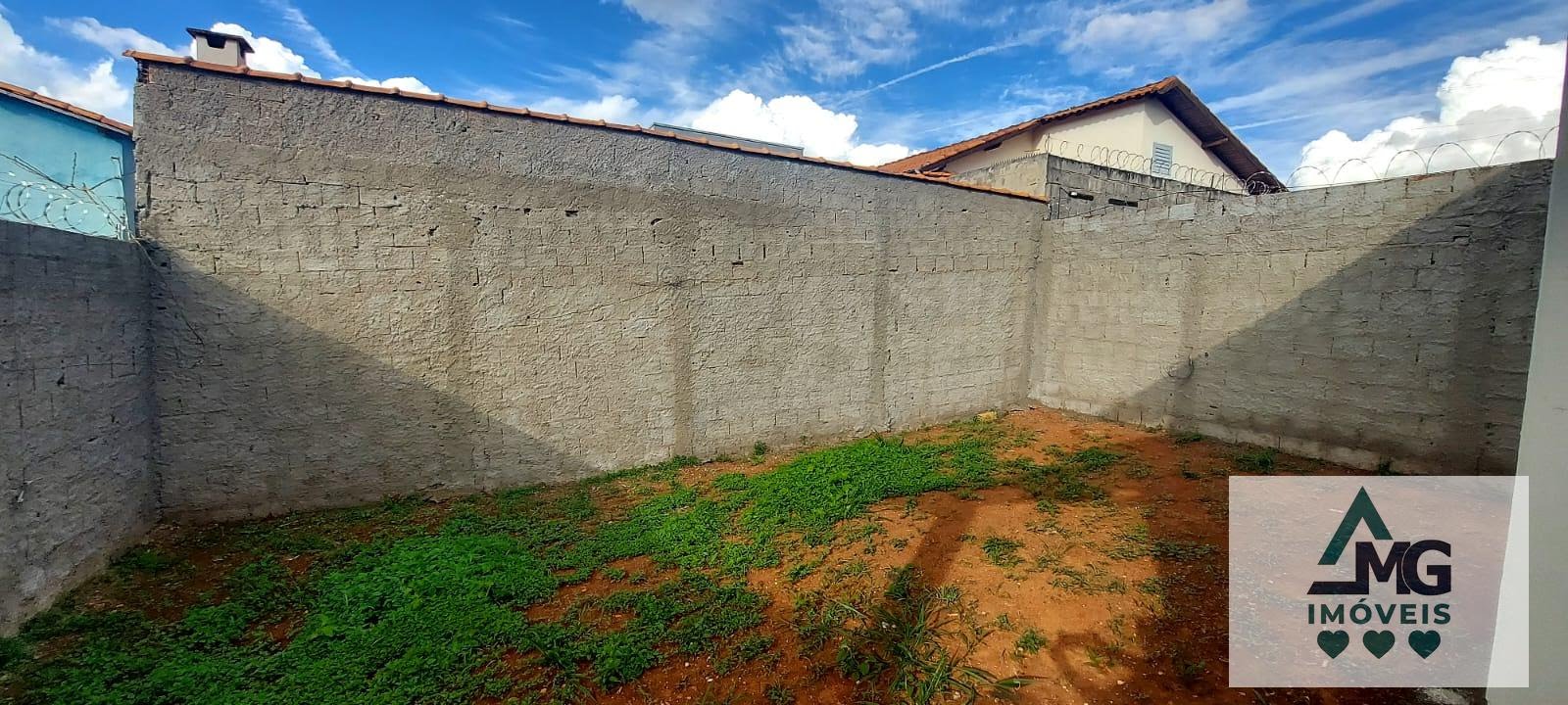 Casa à venda com 2 quartos, 1 banheiro, 1 vaga e 200m² no Jardim Califórnia, Três Corações (MG) — foto 14 de 16