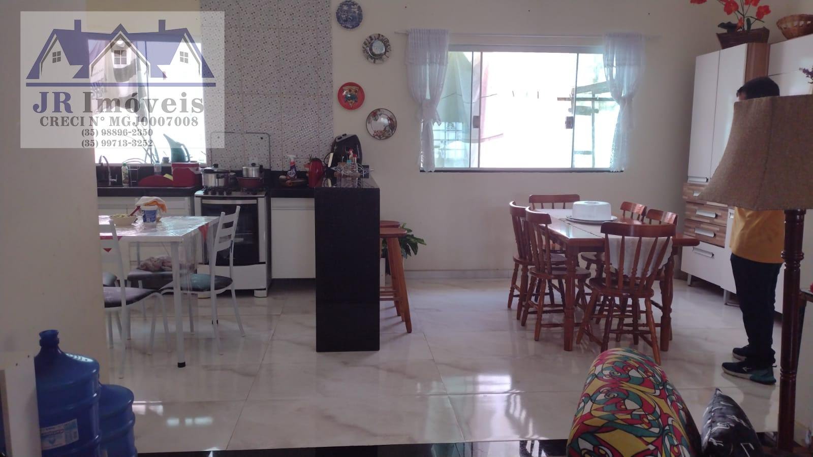 Casa à venda com 2 quartos, 1 suíte, 2 vagas e 300m² no Bairro Laje, Piranguinho (MG) — foto 21 de 25