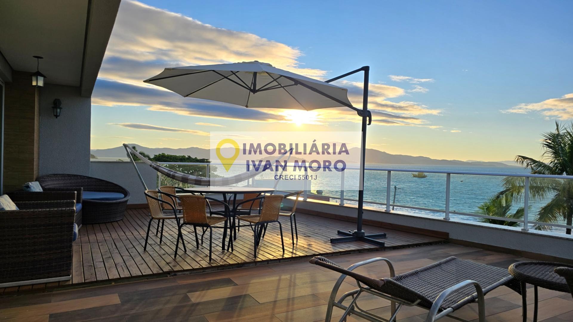 Cobertura à venda com 3 quartos, 4 banheiros, 3 vagas e 199m² no Canasvieiras, Florianópolis — foto principal