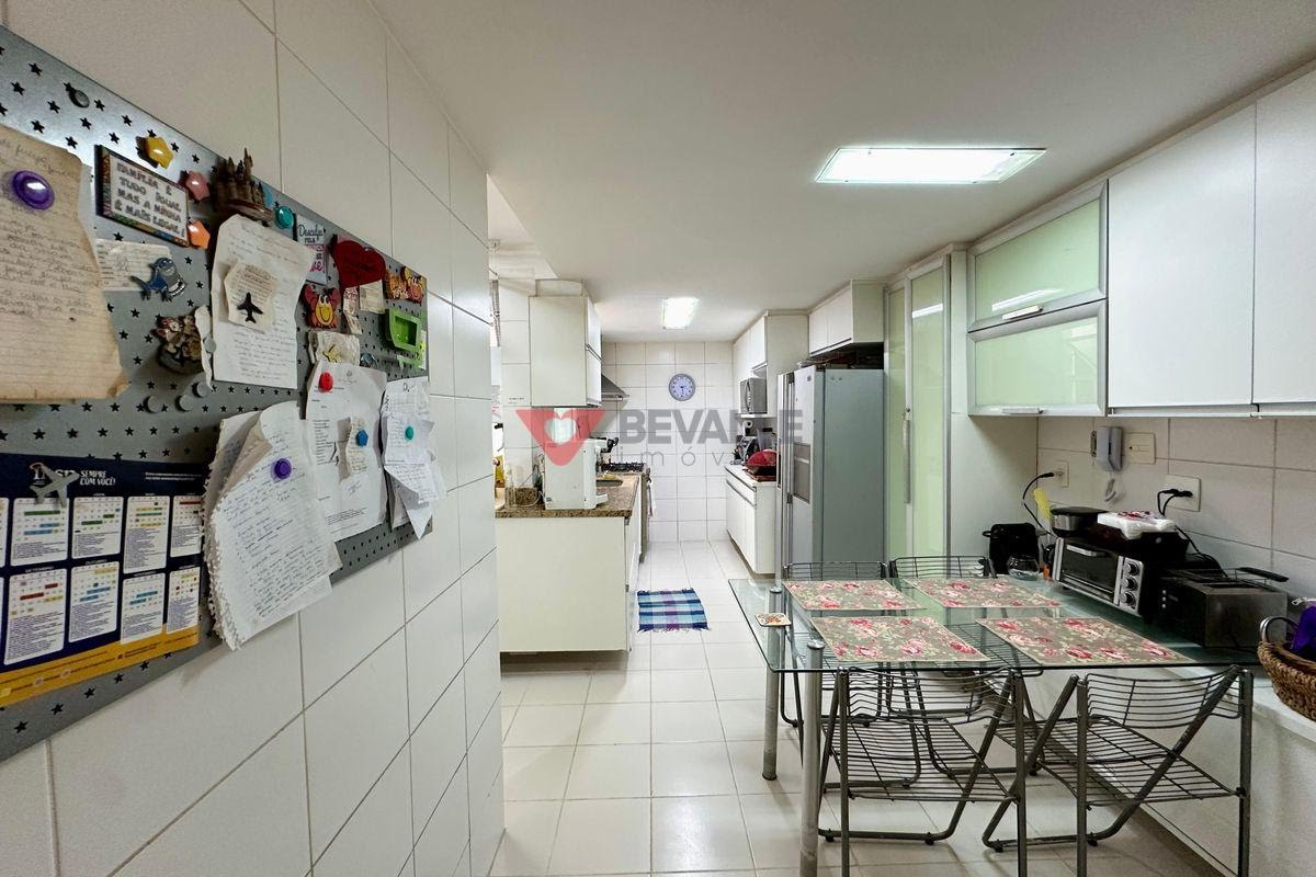 Apartamento à venda com 3 quartos, 3 suítes, 2 vagas e 155m² no Laranjeiras, Rio de Janeiro (RJ) — foto 17 de 30