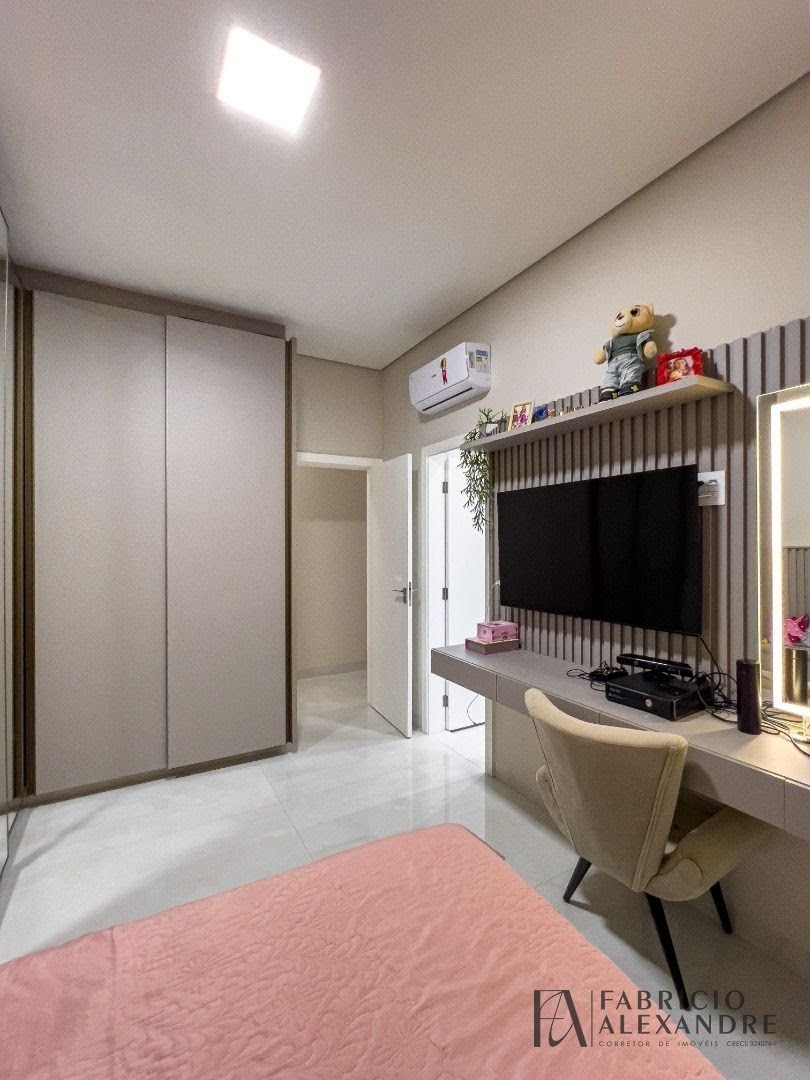 Casa à venda com 4 quartos, 4 suítes, 4 vagas e 310m² no Quinta do Golfe Jardins, São José do Rio Preto (SP) — foto 10 de 27