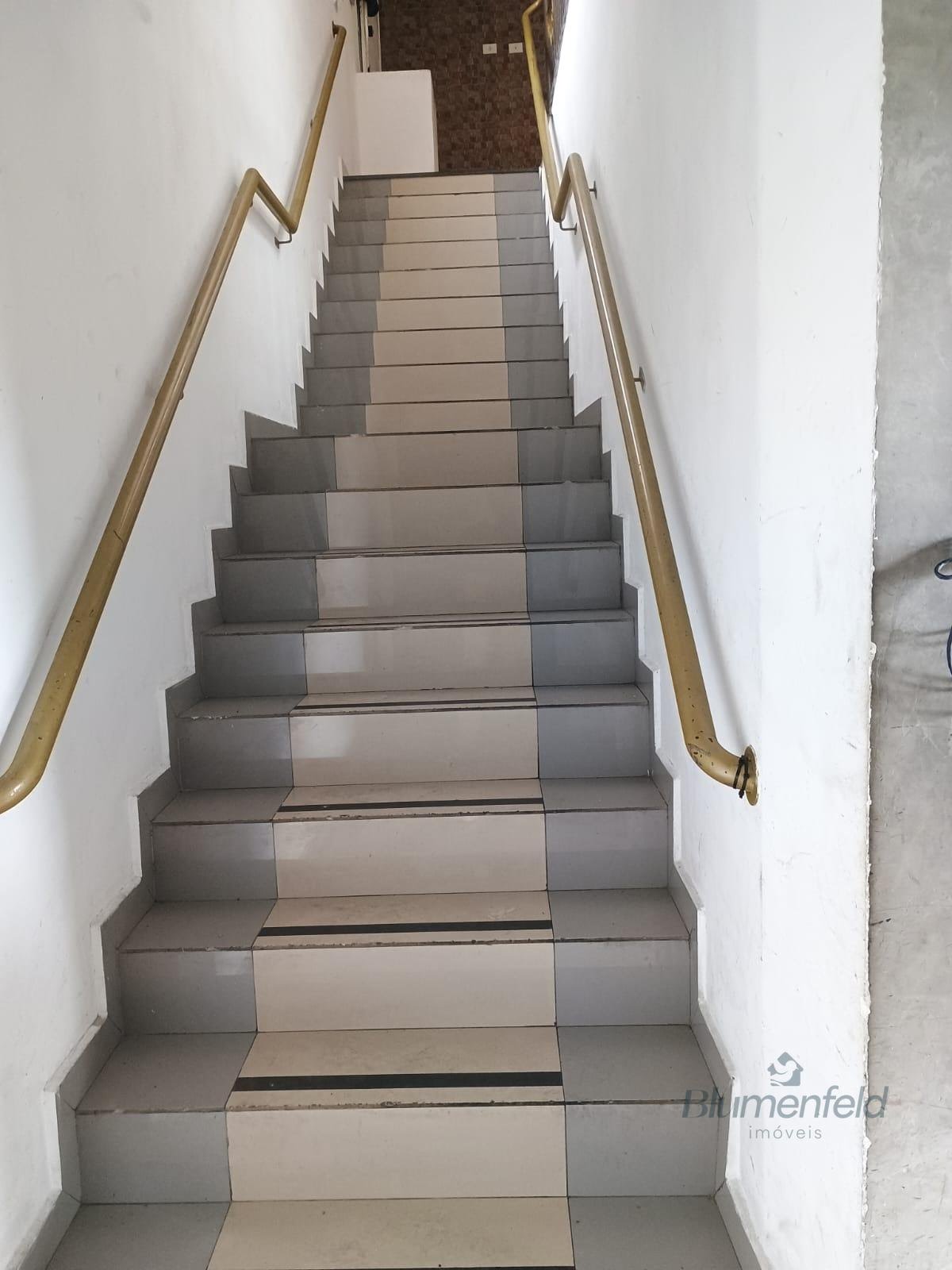 Comercial para alugar com 5 banheiros e 300m² no Centro, Arujá (SP) — foto 5 de 30