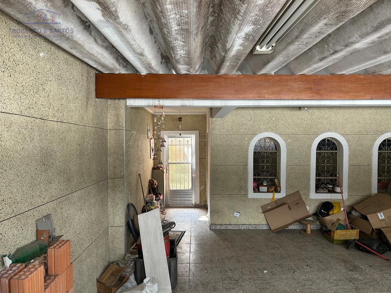Garagem coberta