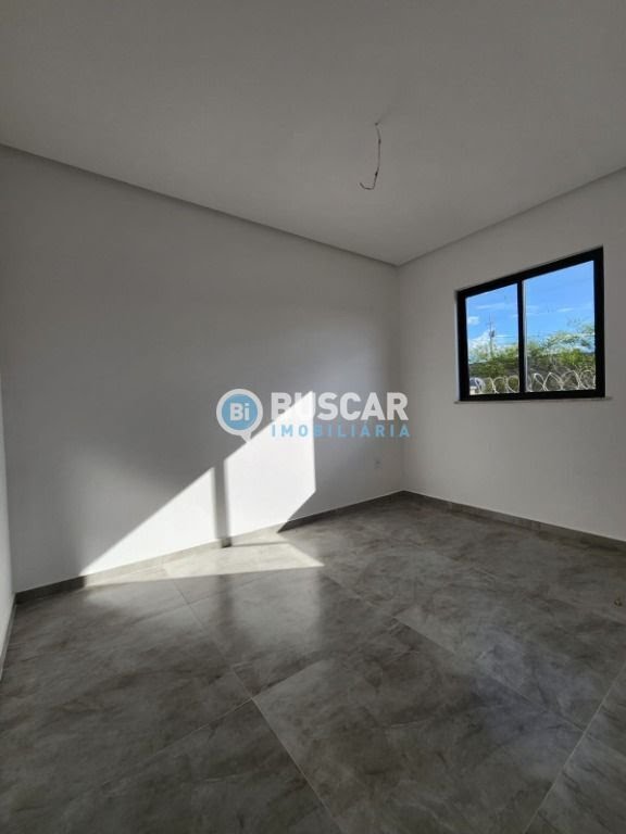 Casa à venda com 4 quartos, 4 suítes, 2 vagas e 206m² no Nova Esperança, Feira de Santana (BA) — foto 12 de 14