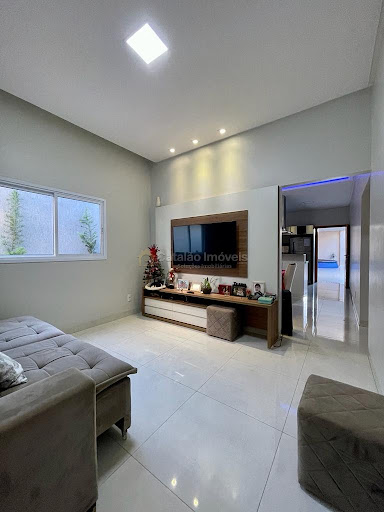 Casa em Residencial Village  -  Catalão