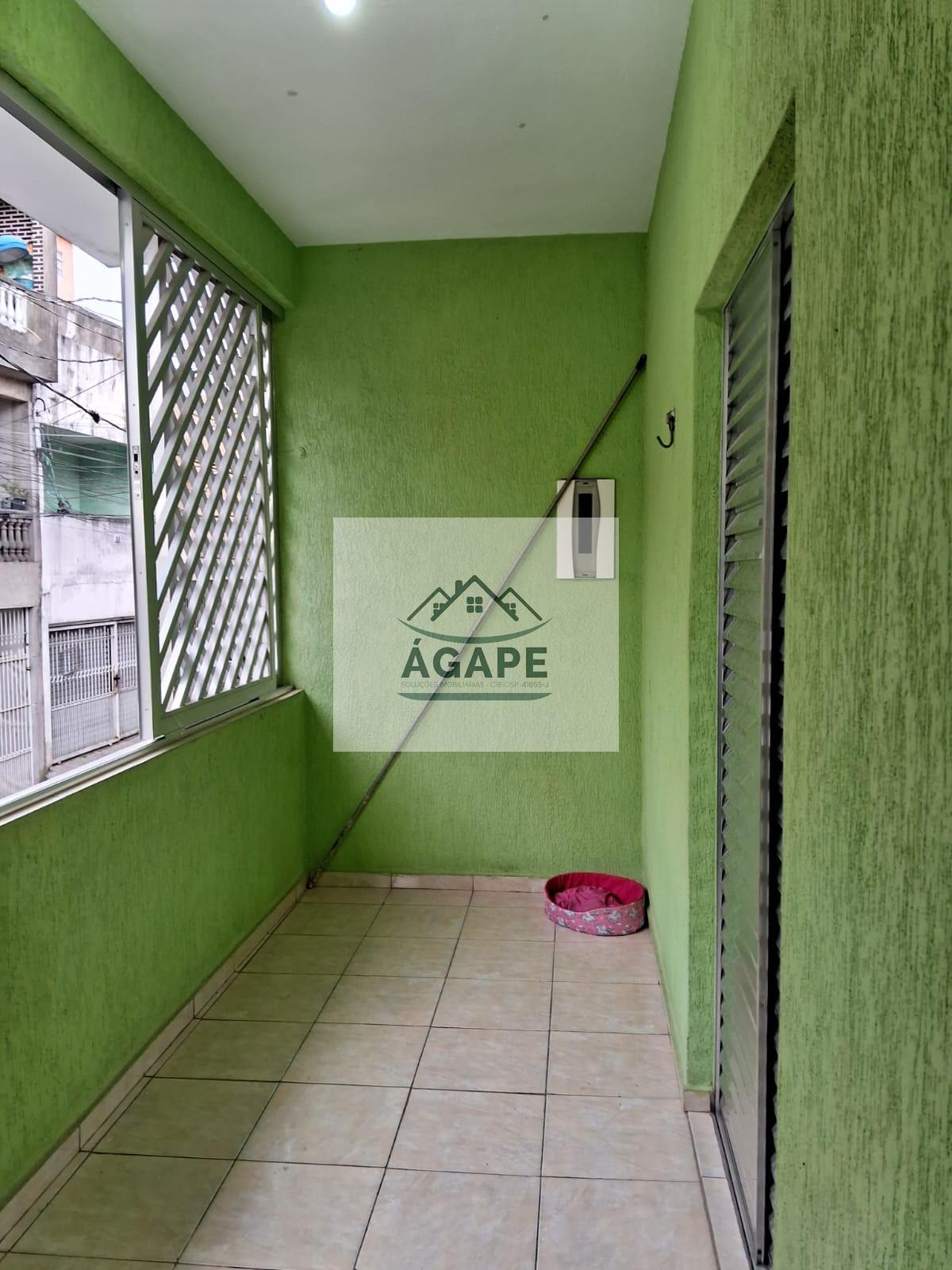 Casa à venda com 2 quartos, 2 banheiros, 2 vagas e 250m² no Jardim Saint Moritz, Taboão da Serra (SP) — foto 20 de 21