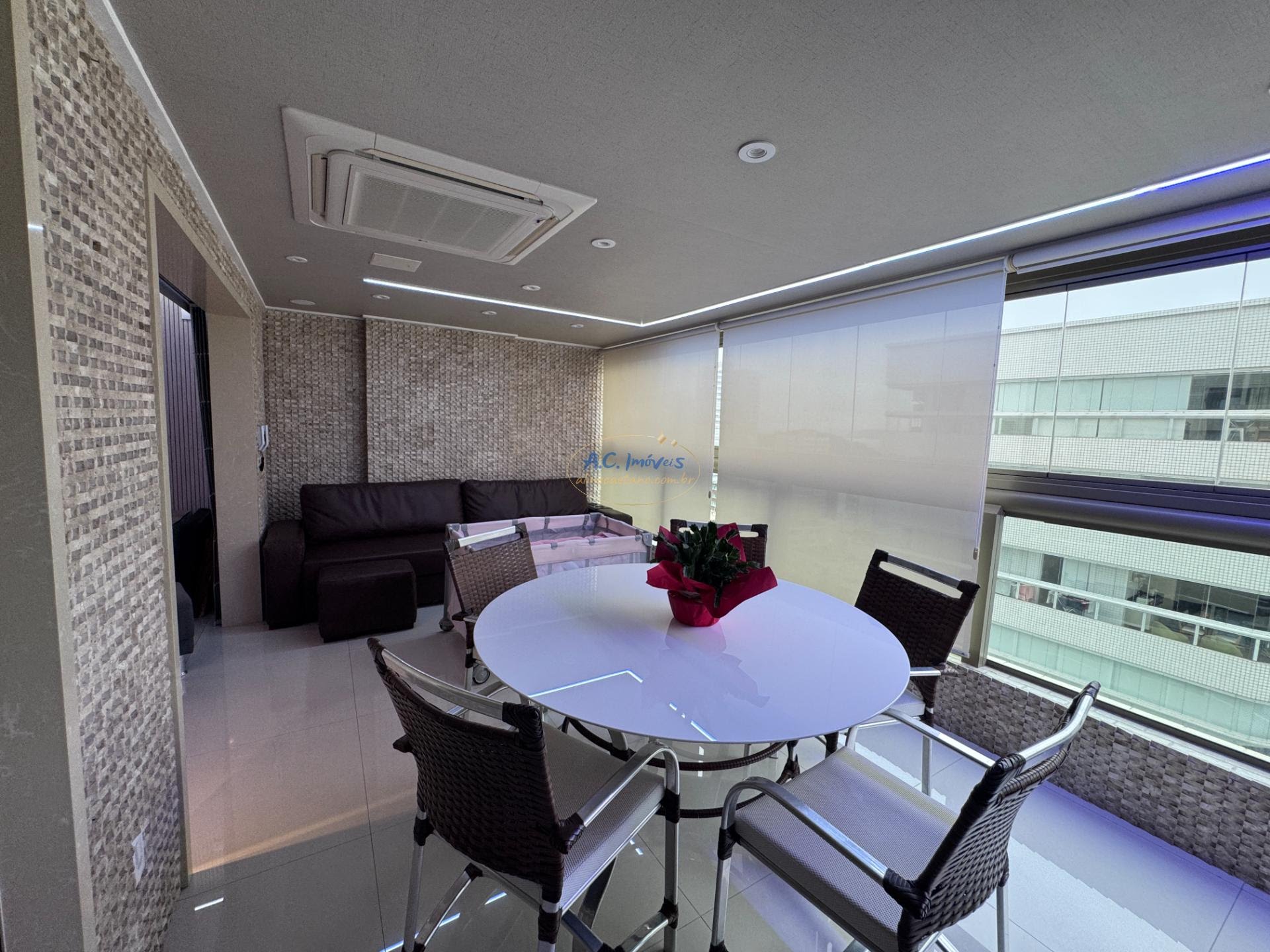 Apartamento à venda com 3 quartos, 3 suítes, 3 vagas e 195m² no Canto do Forte, Praia Grande (SP) — foto 12 de 30