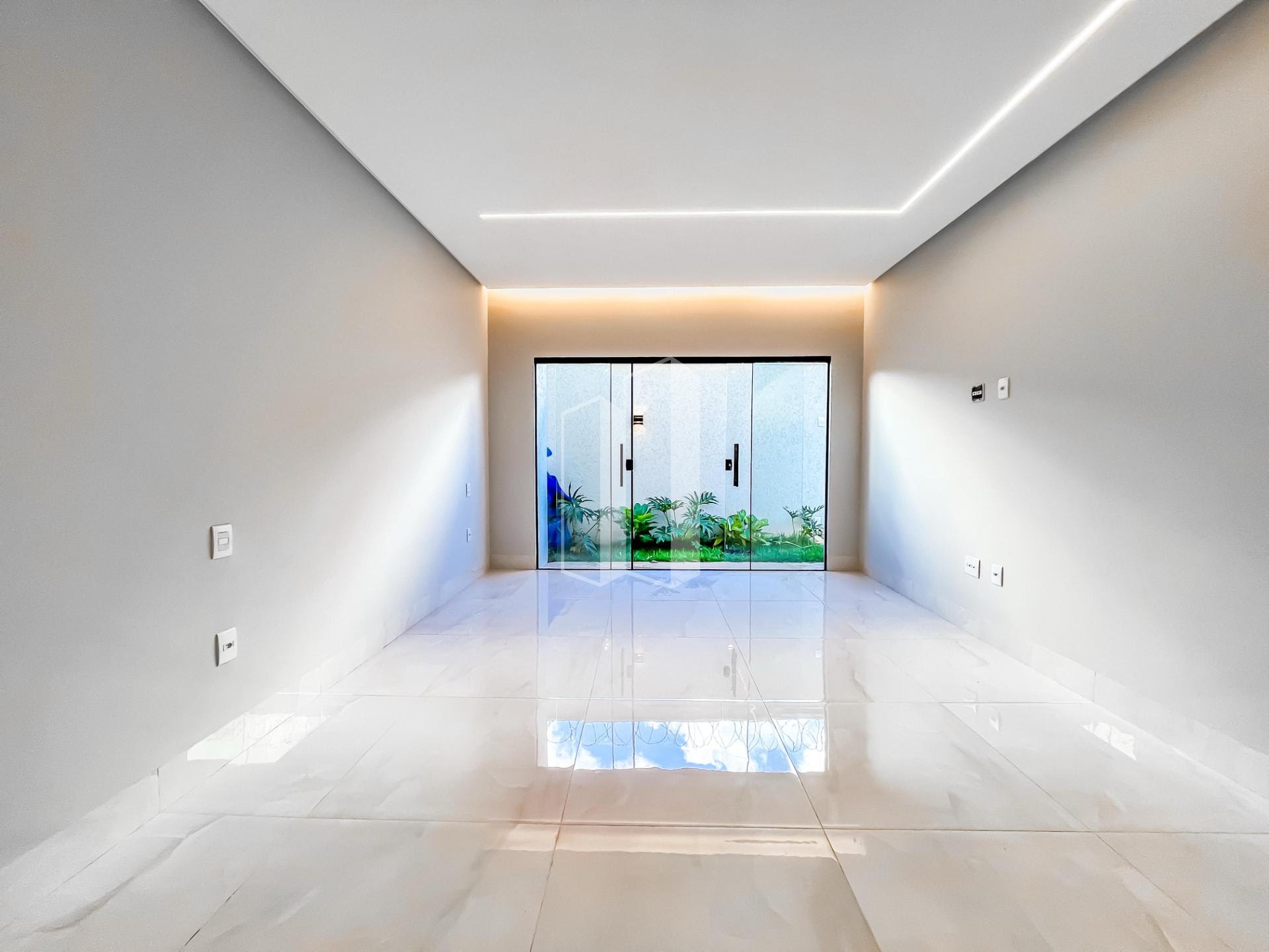Casa à venda com 3 quartos, 3 suítes, 2 vagas e 179m² no Parque das Paineiras (1,2,3 e 4 Etapa), Goiânia (GO) — foto 16 de 19