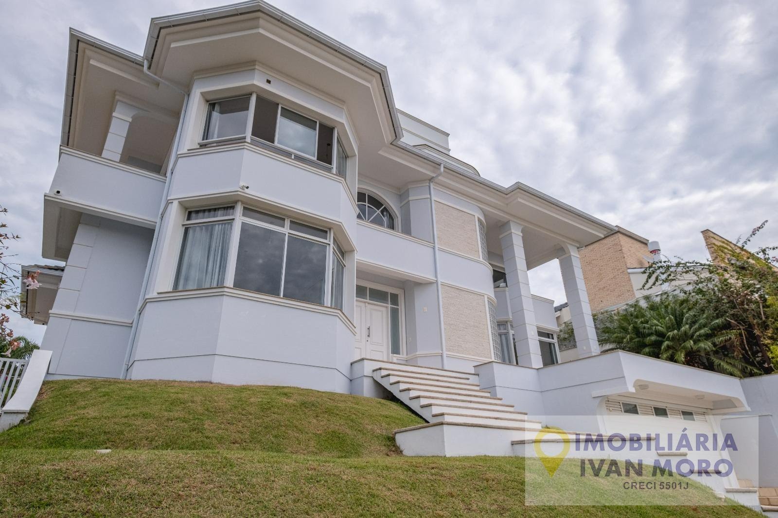 Casa à venda com 5 quartos, 4 suítes, 4 vagas e 511m² no Cacupé, Florianópolis (SC) — foto 4 de 30