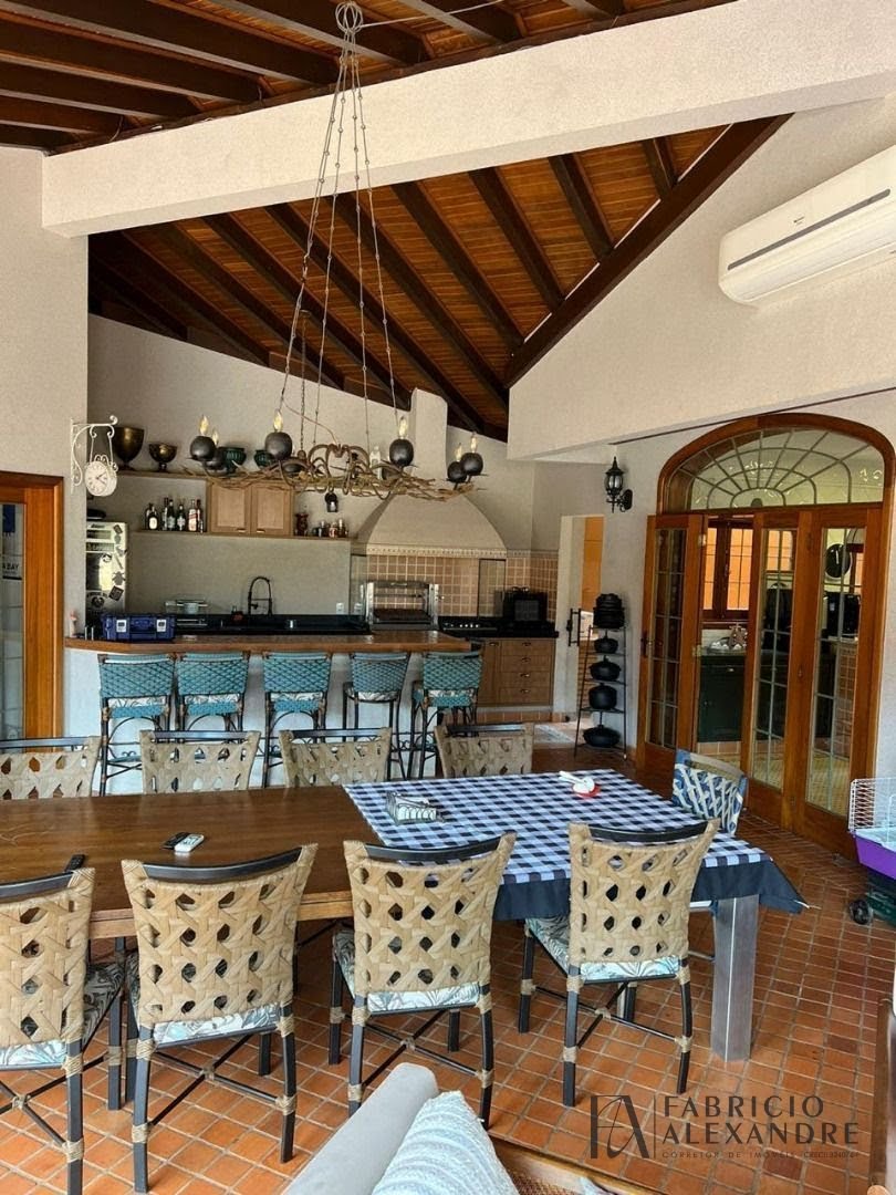 Casa à venda com 3 quartos, 3 suítes e 580m² no Village Santa Helena, São José do Rio Preto (SP) — foto 9 de 16