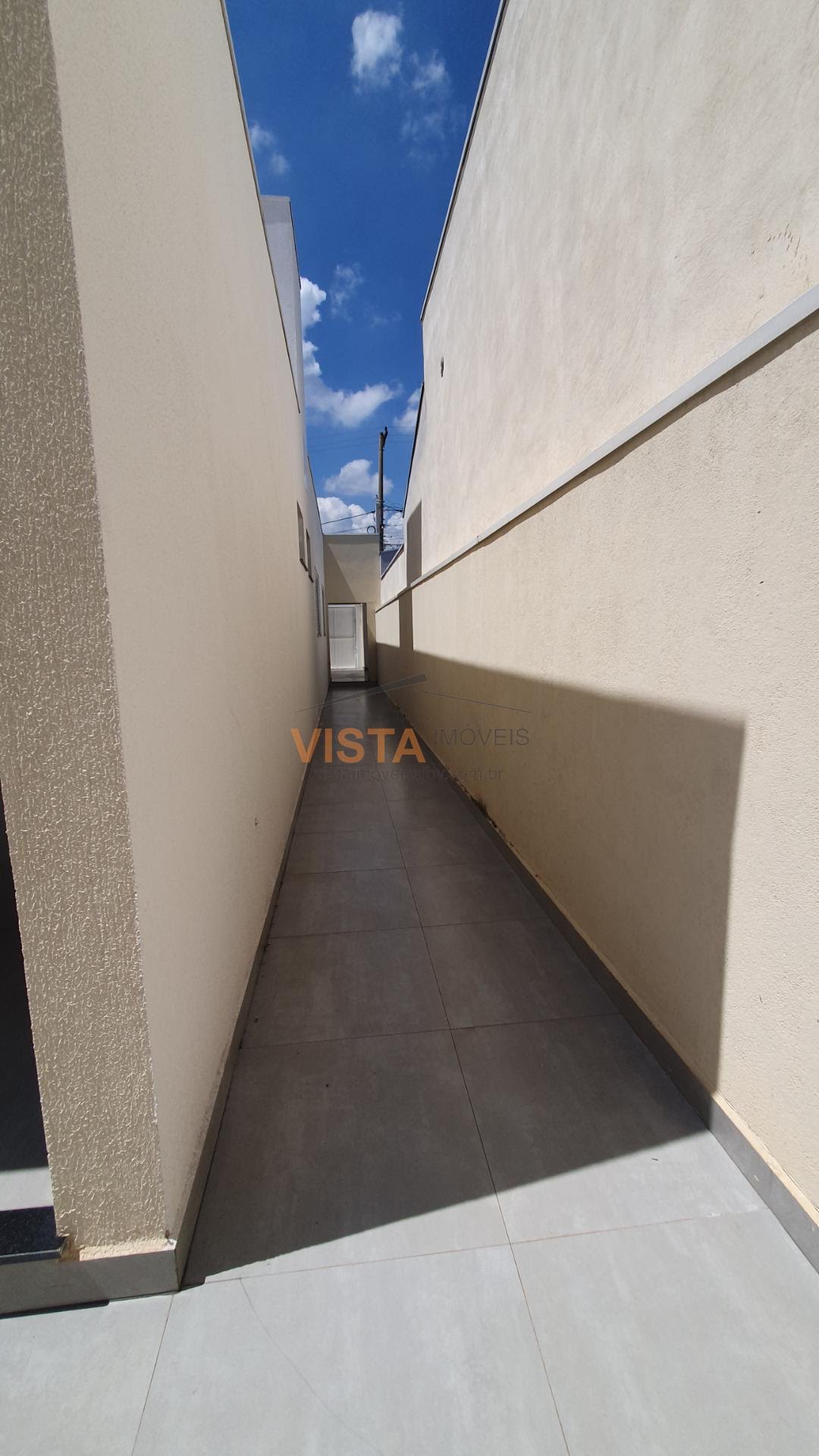 Casa à venda com 3 quartos, 1 suíte, 2 vagas e 195m² no Terras de São José, São João da Boa Vista (SP) — foto 16 de 17