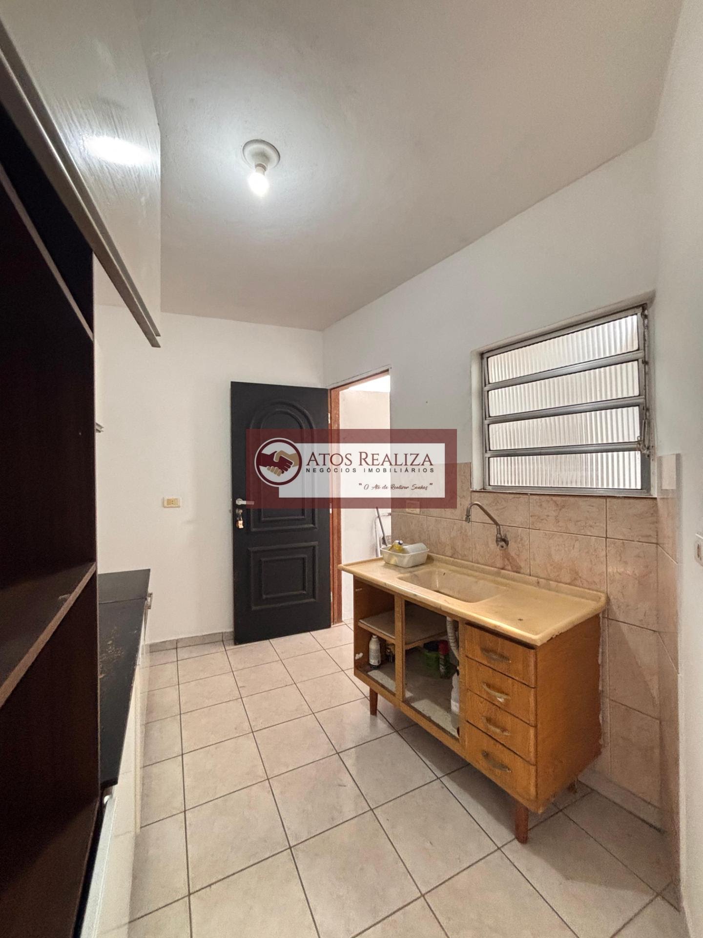 Casa à venda com 4 quartos, 2 suítes e 228m² no Jardim Morais Prado, São Paulo (SP) — foto 9 de 30