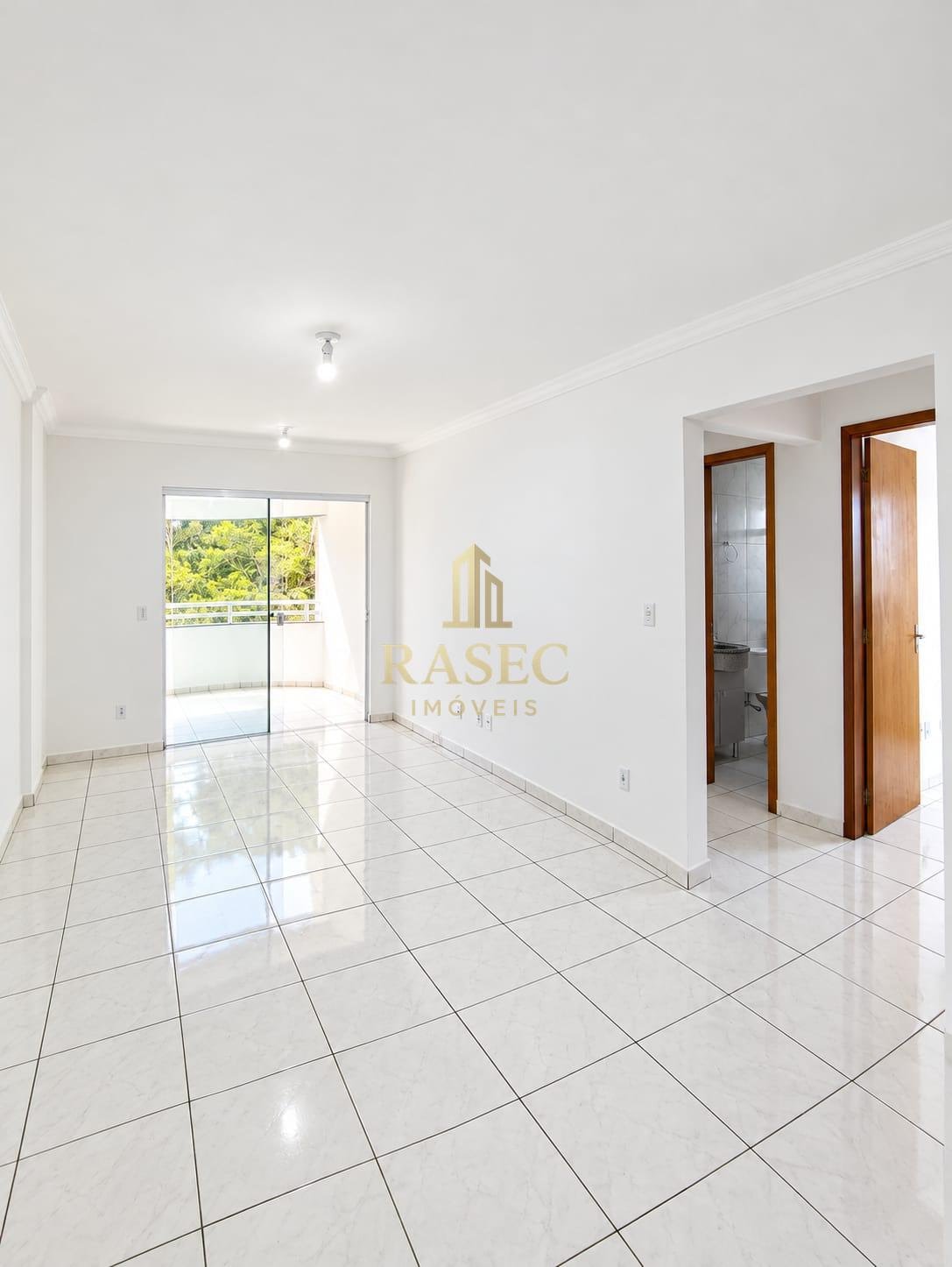 Apartamento para alugar com 3 quartos, 2 banheiros e 1 vaga no Guarani, Brusque (SC) — foto 7 de 15