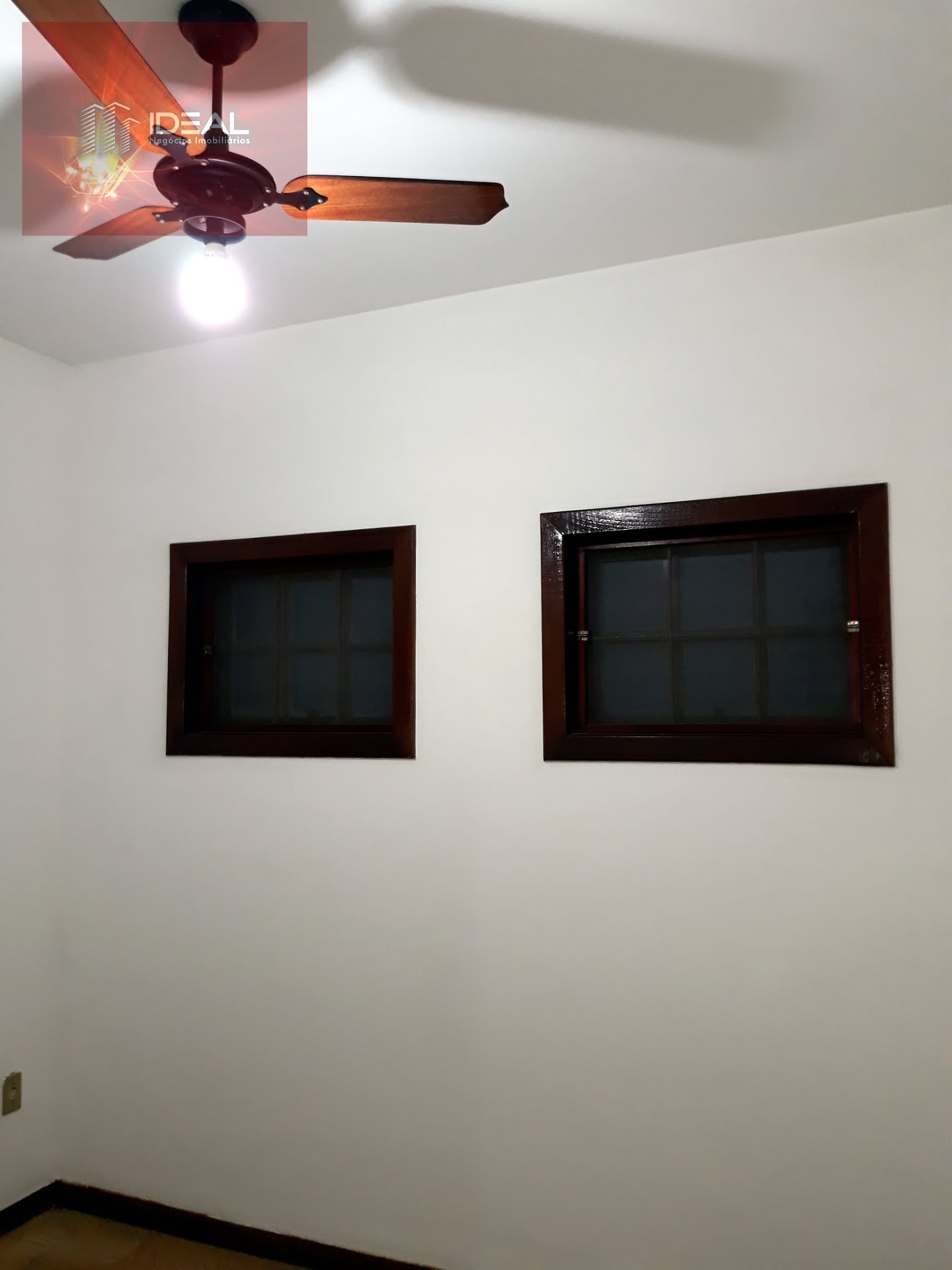 Casa à venda com 3 quartos, 1 suíte, 2 vagas e 130m² no Parque Turf Club, Campos dos Goytacazes (RJ) — foto 16 de 30