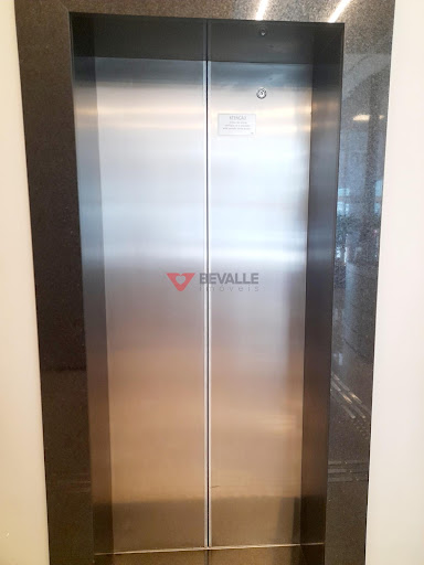 Sala Comercial para Alugar no Humaitá RJ, 911m², 20 Salas