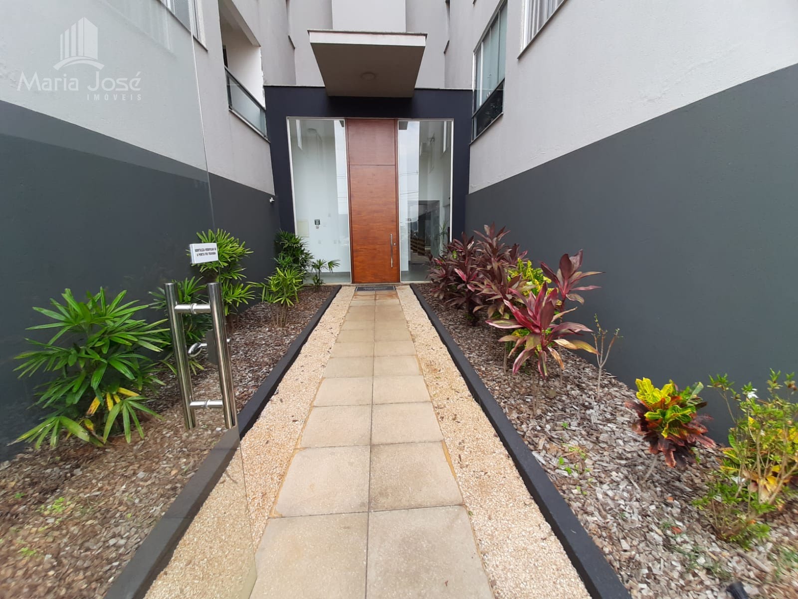 Apartamento à venda com 2 quartos, 1 banheiro, 2 vagas e 71m² no Ouro Branco, Sete Lagoas (MG) — foto 23 de 30