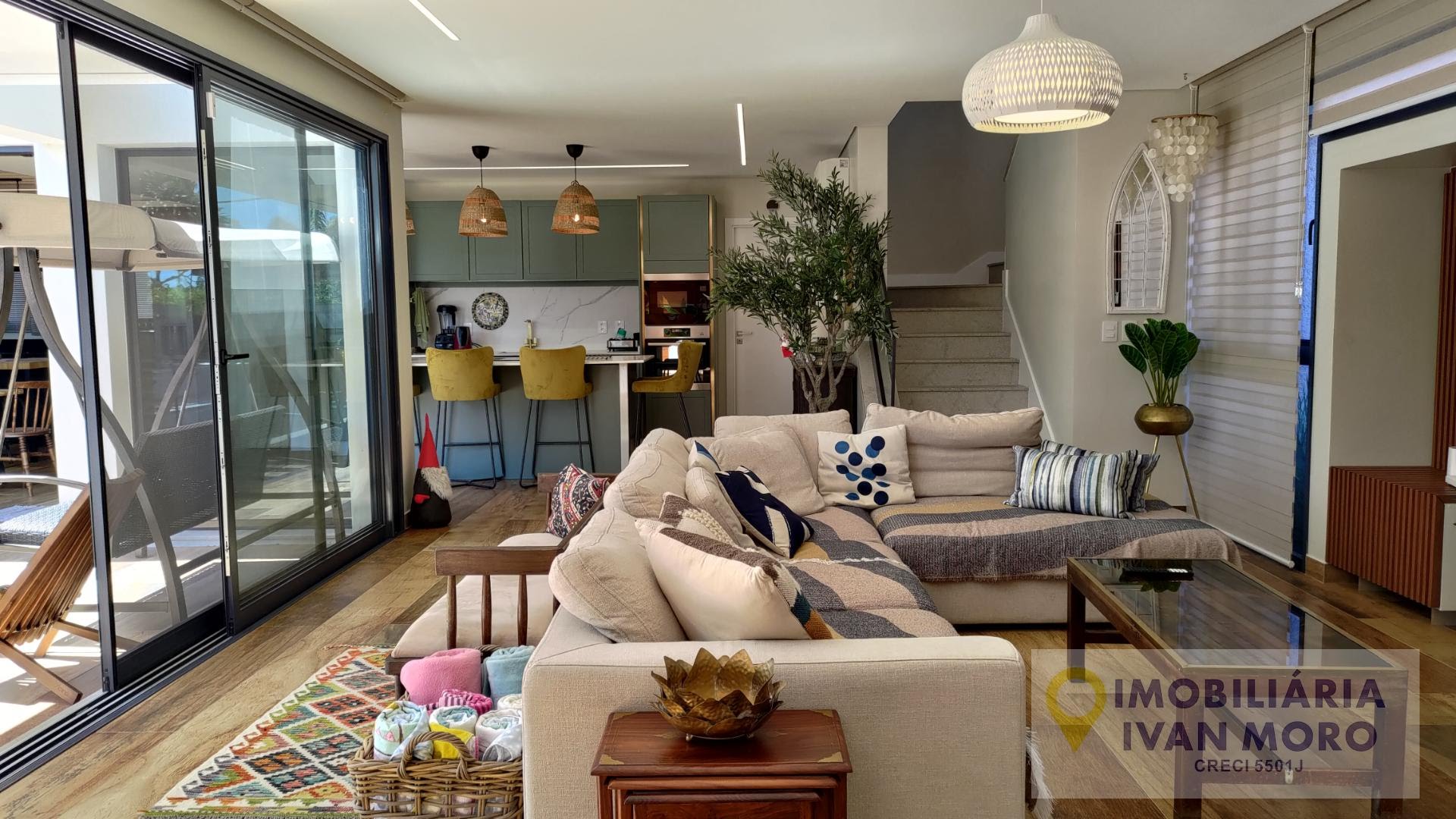 Casa para alugar com 3 quartos, 3 suítes e 2 vagas no Daniela, Florianópolis (SC) — foto 18 de 30