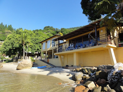 Casa de Condomínio à Venda em Guity, Mangaratiba – 5 Suítes