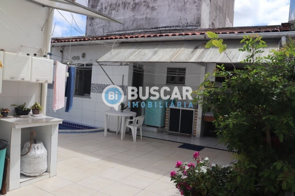 Casa à venda com 3 quartos, 4 banheiros, 2 vagas e 240m² no Parque Getúlio Vargas, Feira de Santana (BA) — foto 11 de 20