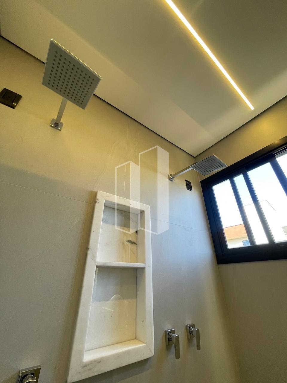 Casa à venda com 3 quartos, 3 suítes, 4 vagas e 207m² no Jardins Nápoles, Senador Canedo (GO) — foto 26 de 30