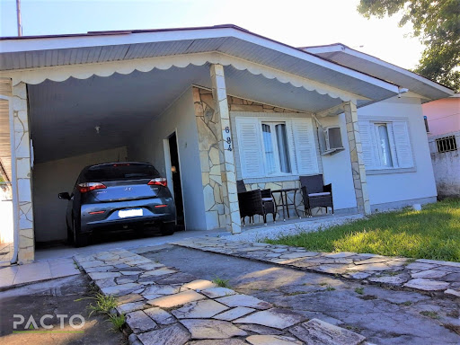 Casa em Coloninha  -  Araranguá
