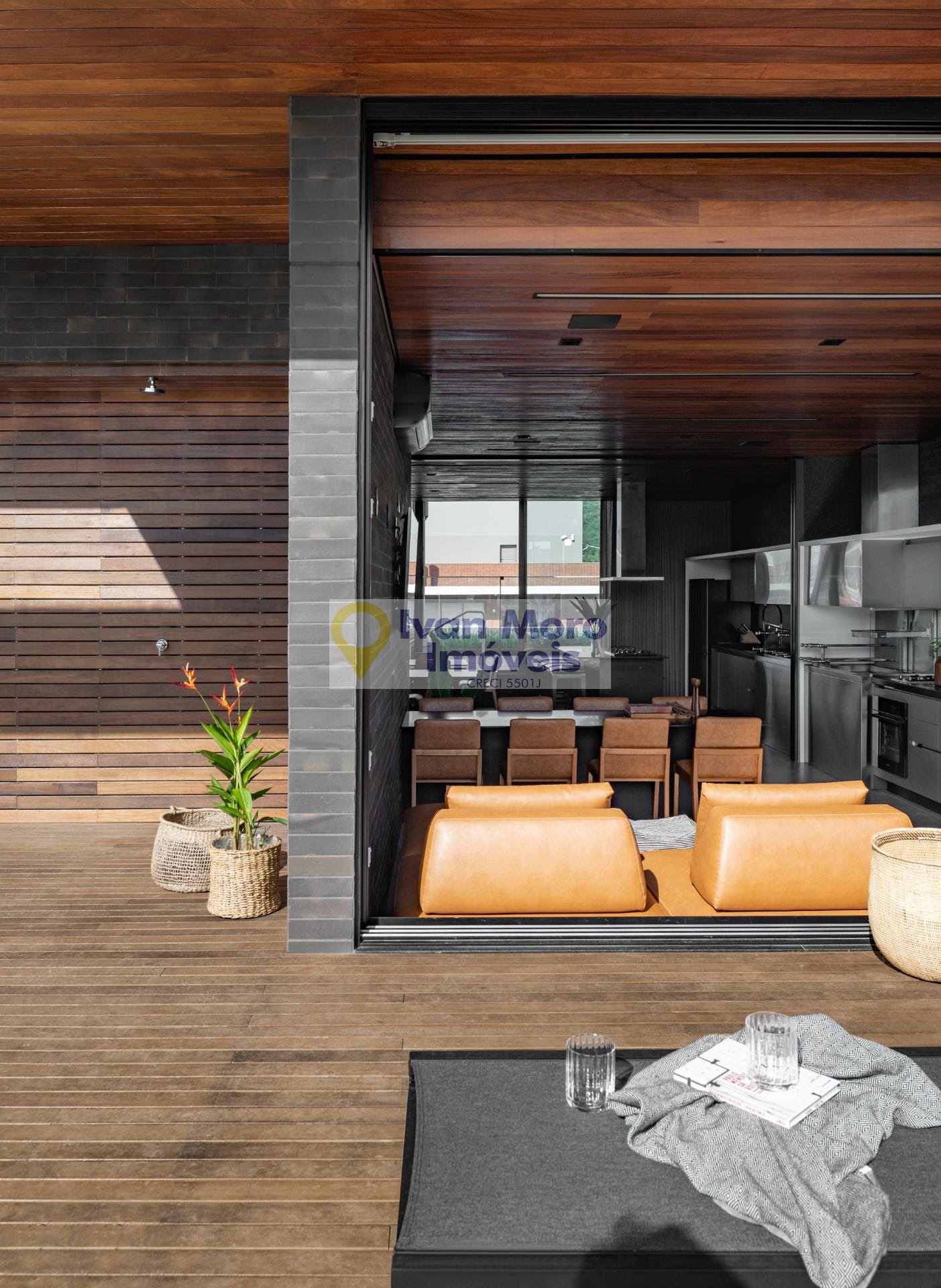 Apartamento à venda com 3 quartos, 3 suítes, 2 vagas e 242m² no Jurerê, Florianópolis (SC) — foto 20 de 26