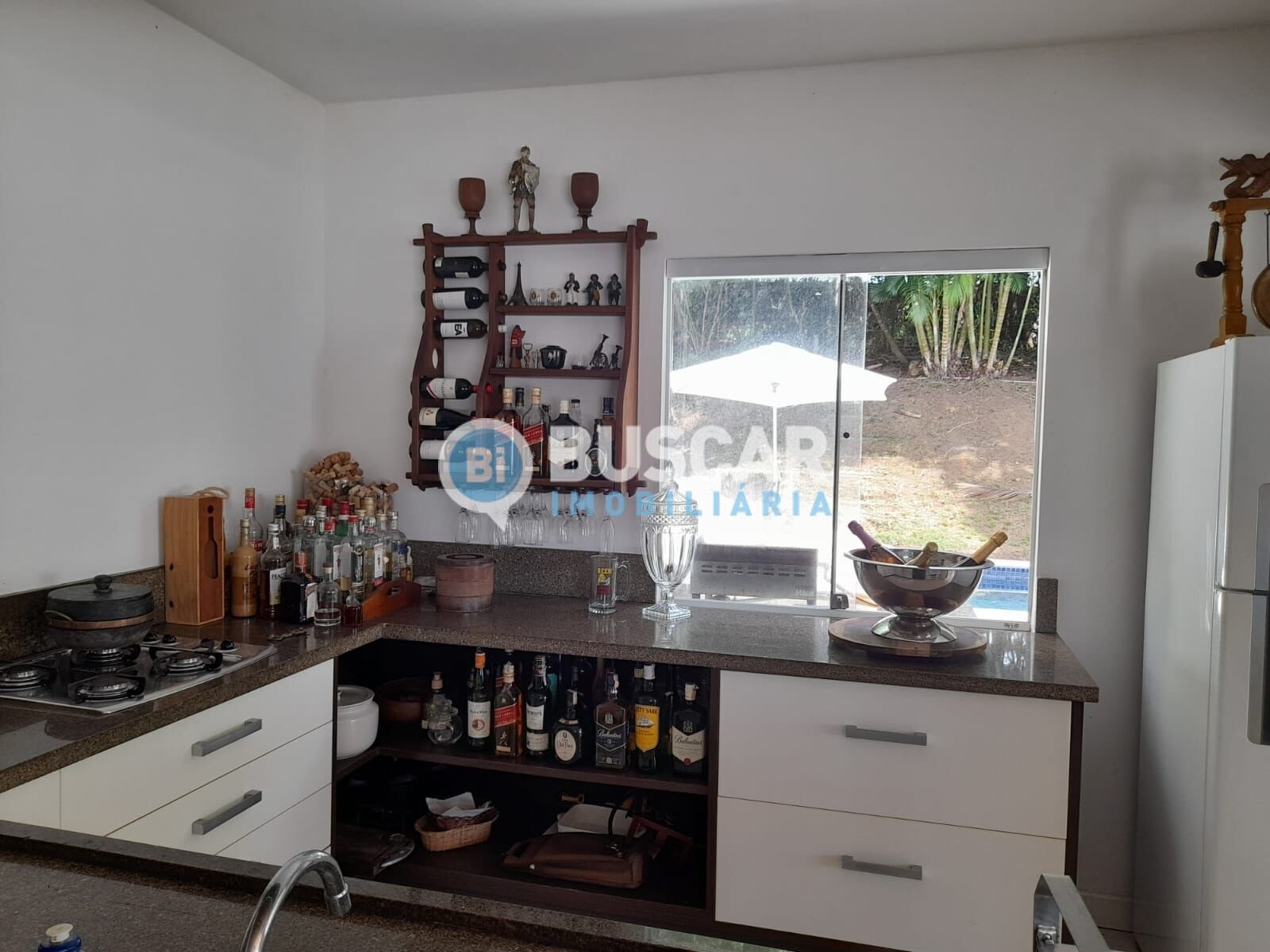 Casa à venda com 6 quartos, 4 suítes, 6 vagas e 750m² no Alphaville I, Salvador (BA) — foto 9 de 18