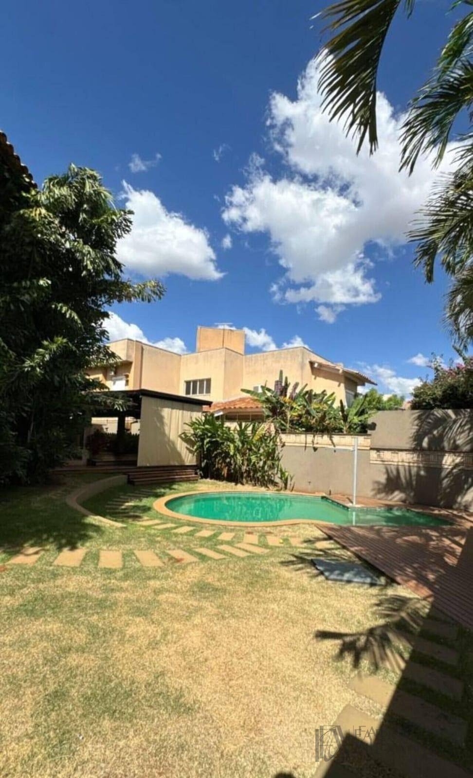 Casa à venda com 3 quartos, 3 suítes, 4 vagas e 334m² no Parque Residencial Damha, São José do Rio Preto (SP) — foto 5 de 27