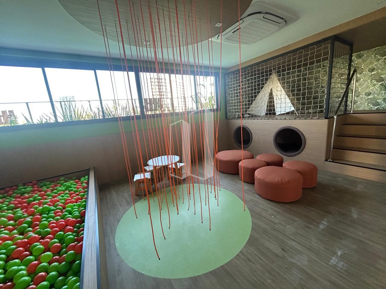 Apartamento à venda com 3 quartos, 3 suítes, 2 vagas e 94m² no Setor Central, Goiânia (GO) — foto 29 de 30