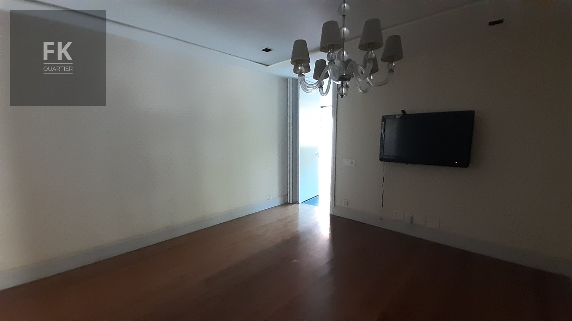 Casa à venda com 5 quartos, 5 suítes, 6 vagas e 1000m² no Residencial Tambore, Barueri (SP) — foto 23 de 30