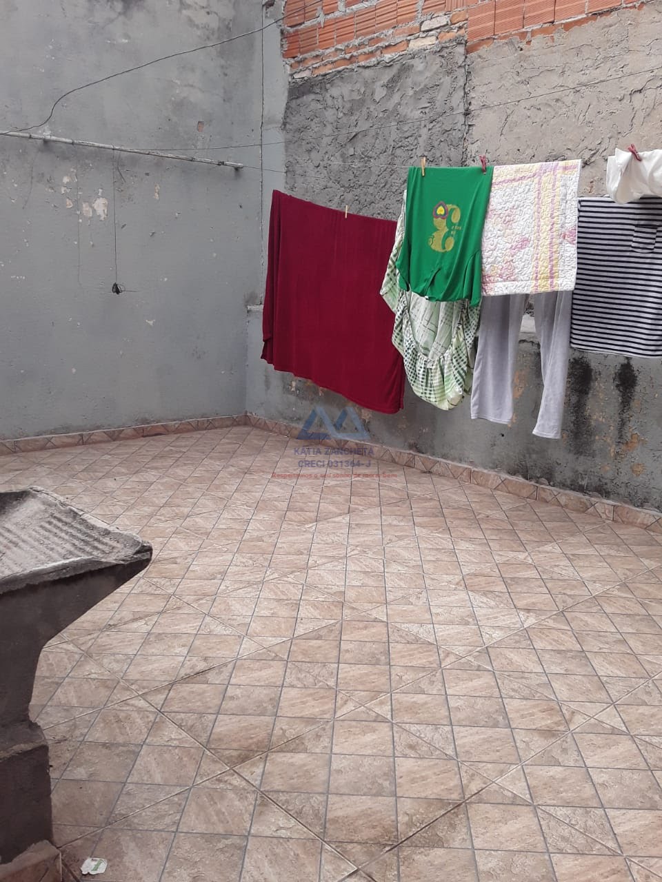 ÁREA DE SERVIÇO