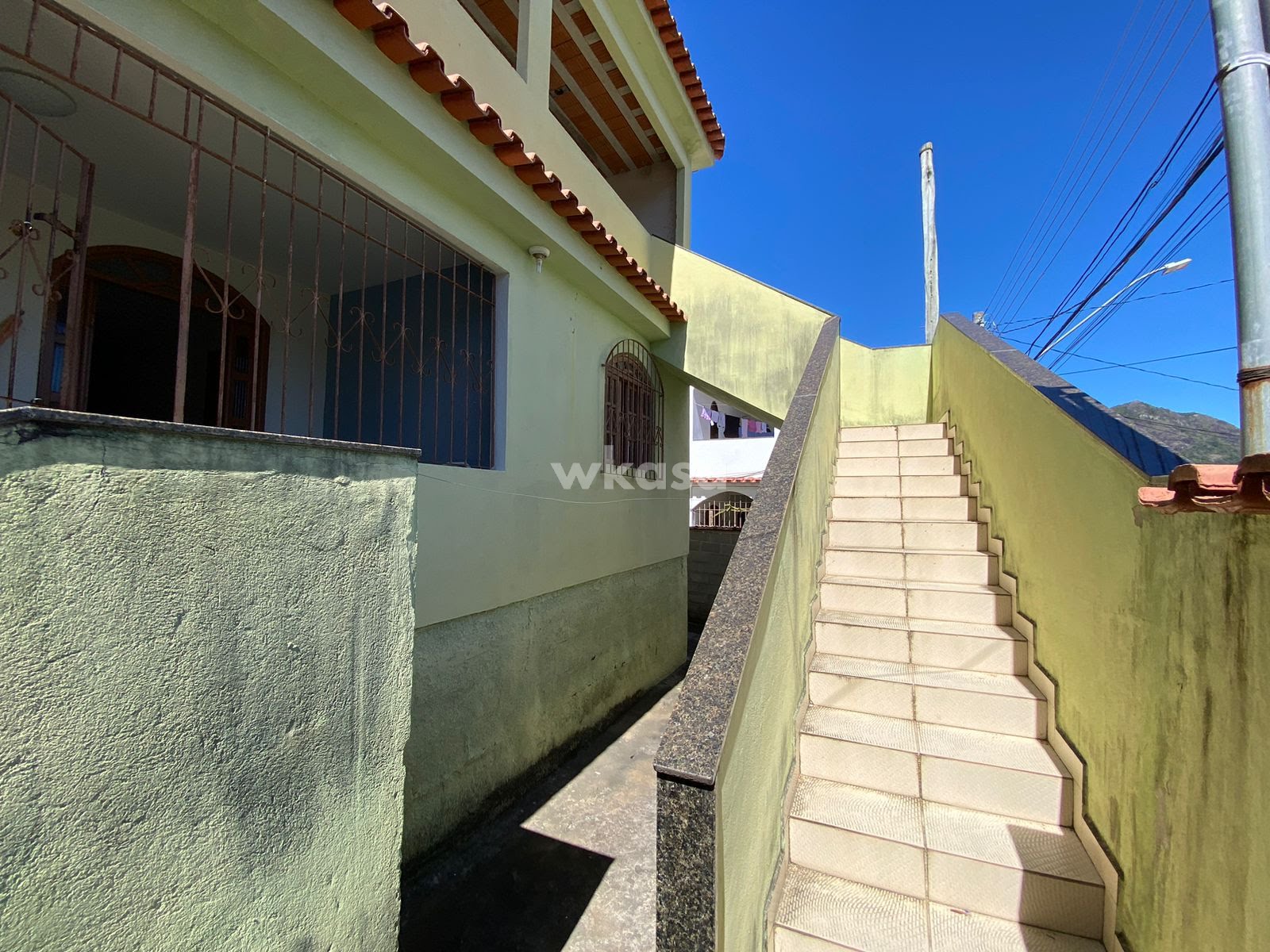 Casa à venda com 3 quartos, 1 suíte, 4 vagas e 240m² no São Lourenço, Serra (ES) — foto 26 de 29