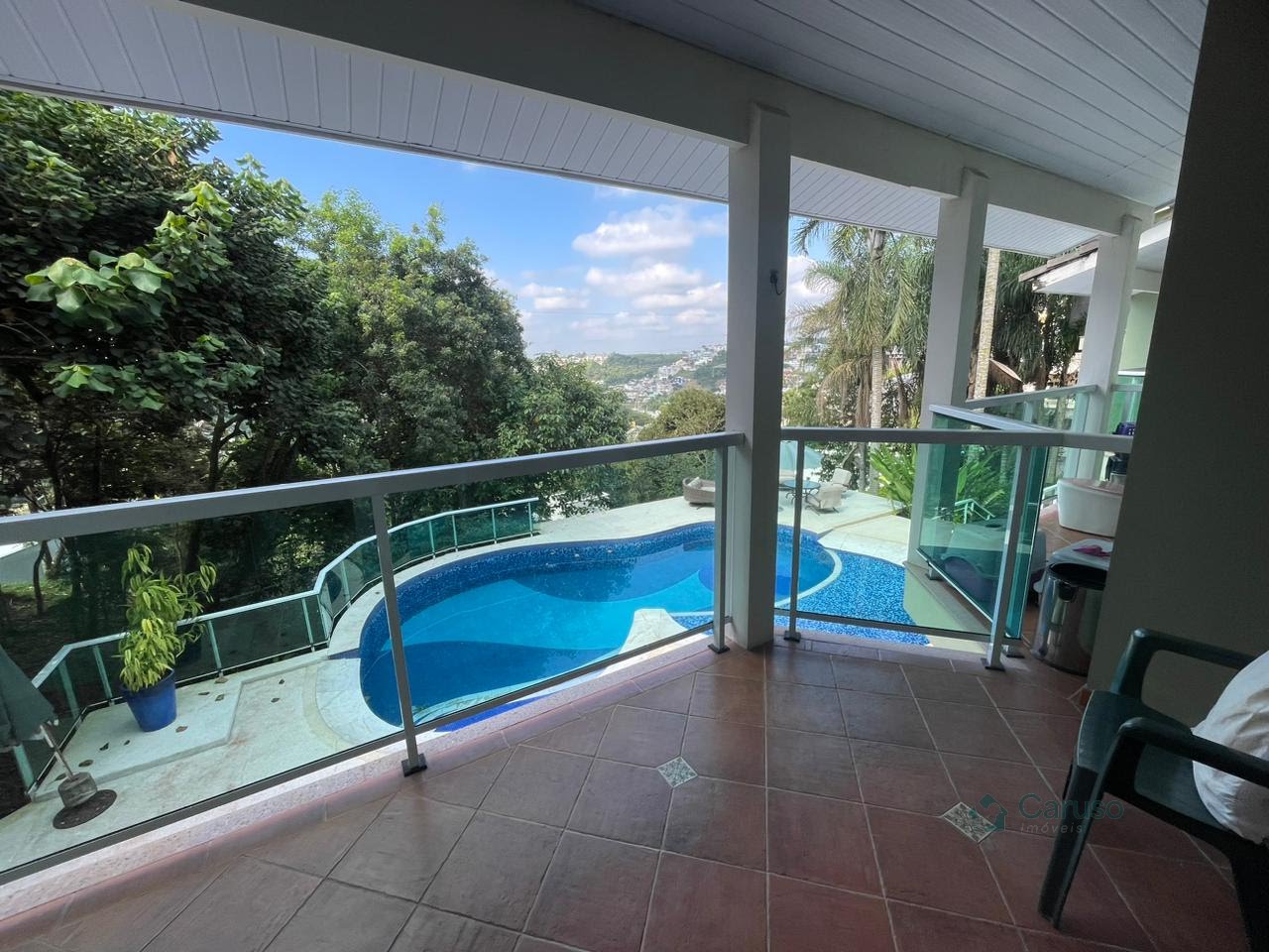 Casa à venda com 5 suítes, 3 vagas e 500m² no Arujá Hills III, Arujá (SP) — foto 19 de 30