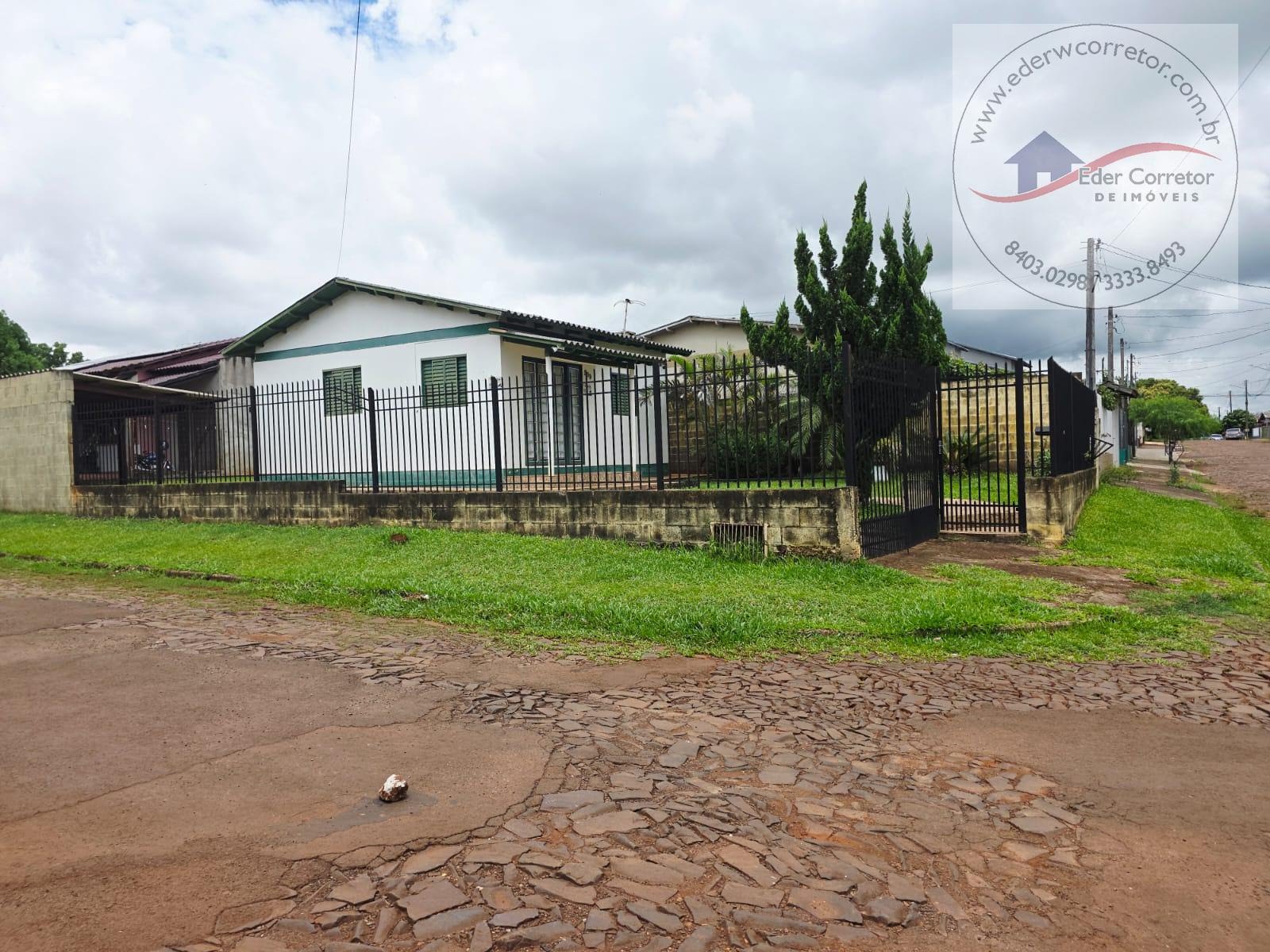 Casa à venda com 2 quartos, 1 banheiro, 1 vaga e 72m² no Thomé de Souza, Ijuí (RS) — foto 3 de 5