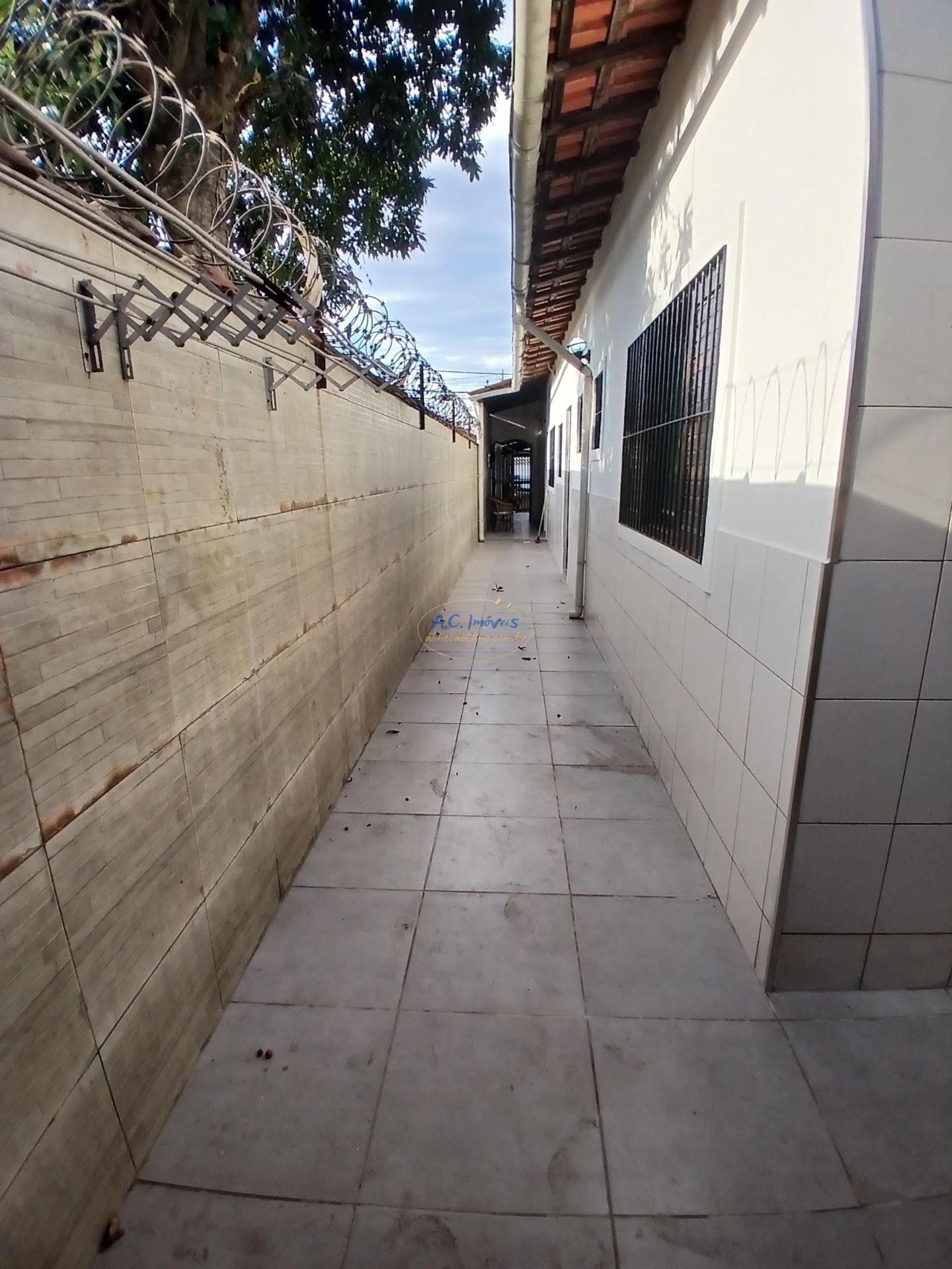 Casa à venda com 2 quartos, 1 suíte, 2 vagas e 125m² no Ocian, Praia Grande (SP) — foto 27 de 28