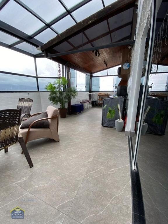 Cobertura à venda com 3 quartos, 2 suítes, 2 vagas e 127m² no Vila Caiçara, Praia Grande (SP) — foto 29 de 30