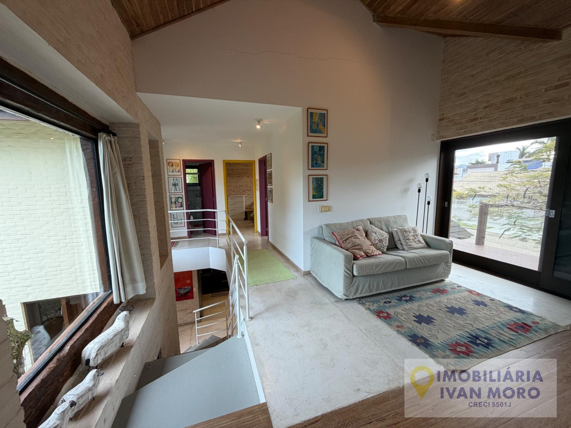 Casa à venda com 4 quartos, 2 suítes, 2 vagas e 210m² no Daniela, Florianópolis (SC) — foto 24 de 30