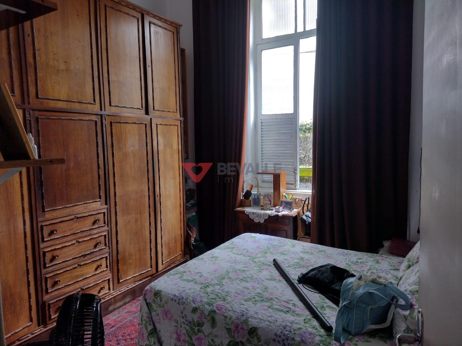 Casa à venda com 6 quartos, 2 banheiros, 6 vagas e 320m² no Botafogo, Rio de Janeiro (RJ) — foto 7 de 23